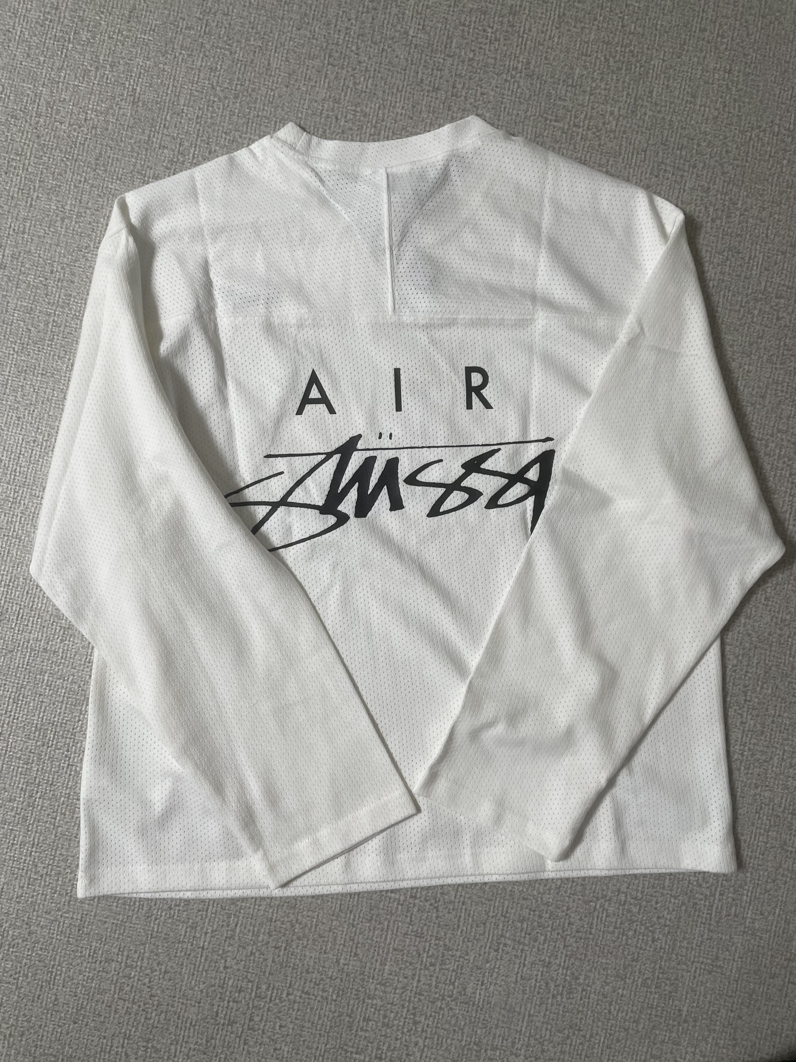 Nike x Stussy Long Sleeve Top Sail (FJ9164-133) 착용 스타일