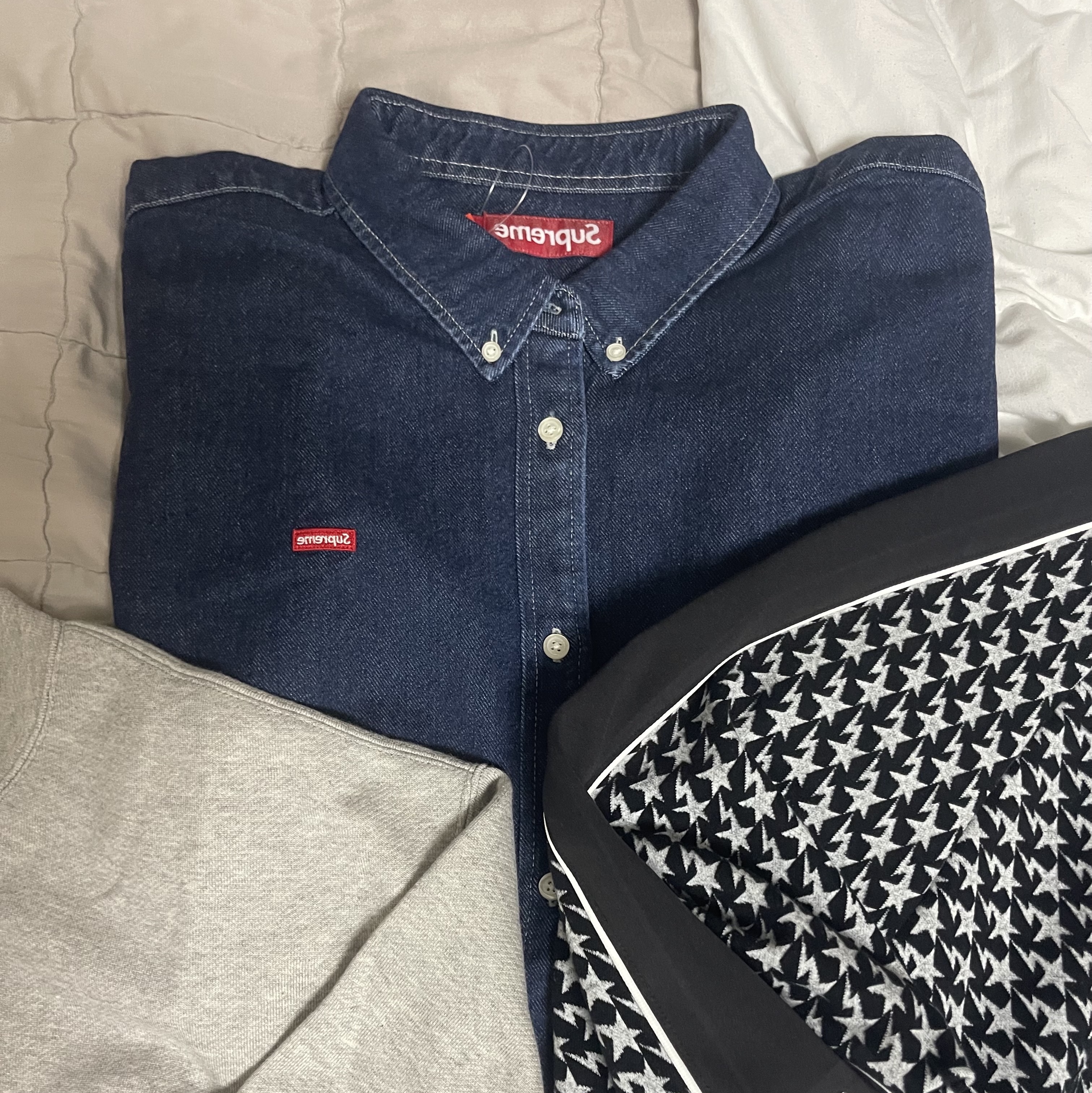 Supreme Small Box Shirt Rinsed Denim - 24FW 착용 스타일