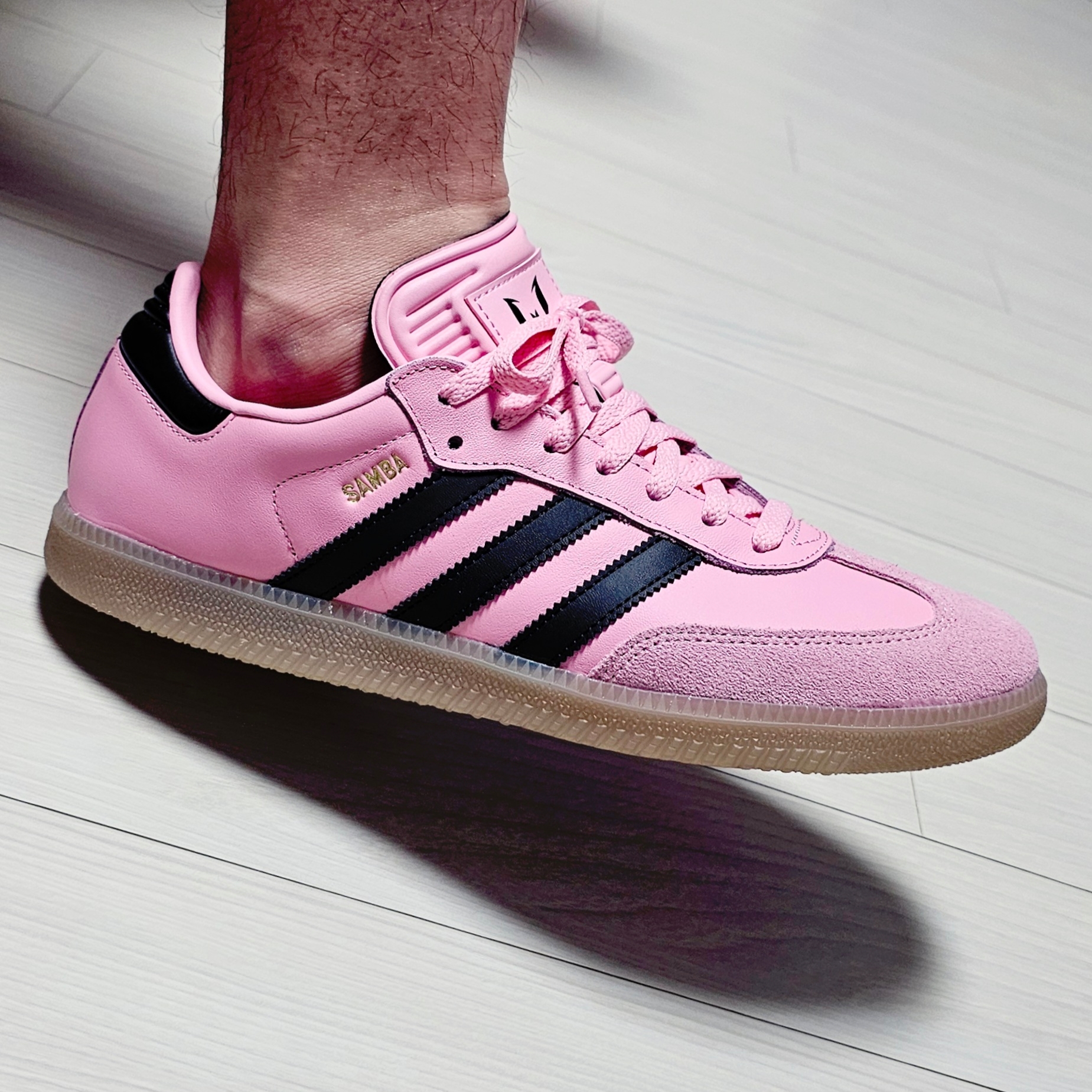 Adidas x Inter Miami CF Samba Pink Core Black 착용 스타일