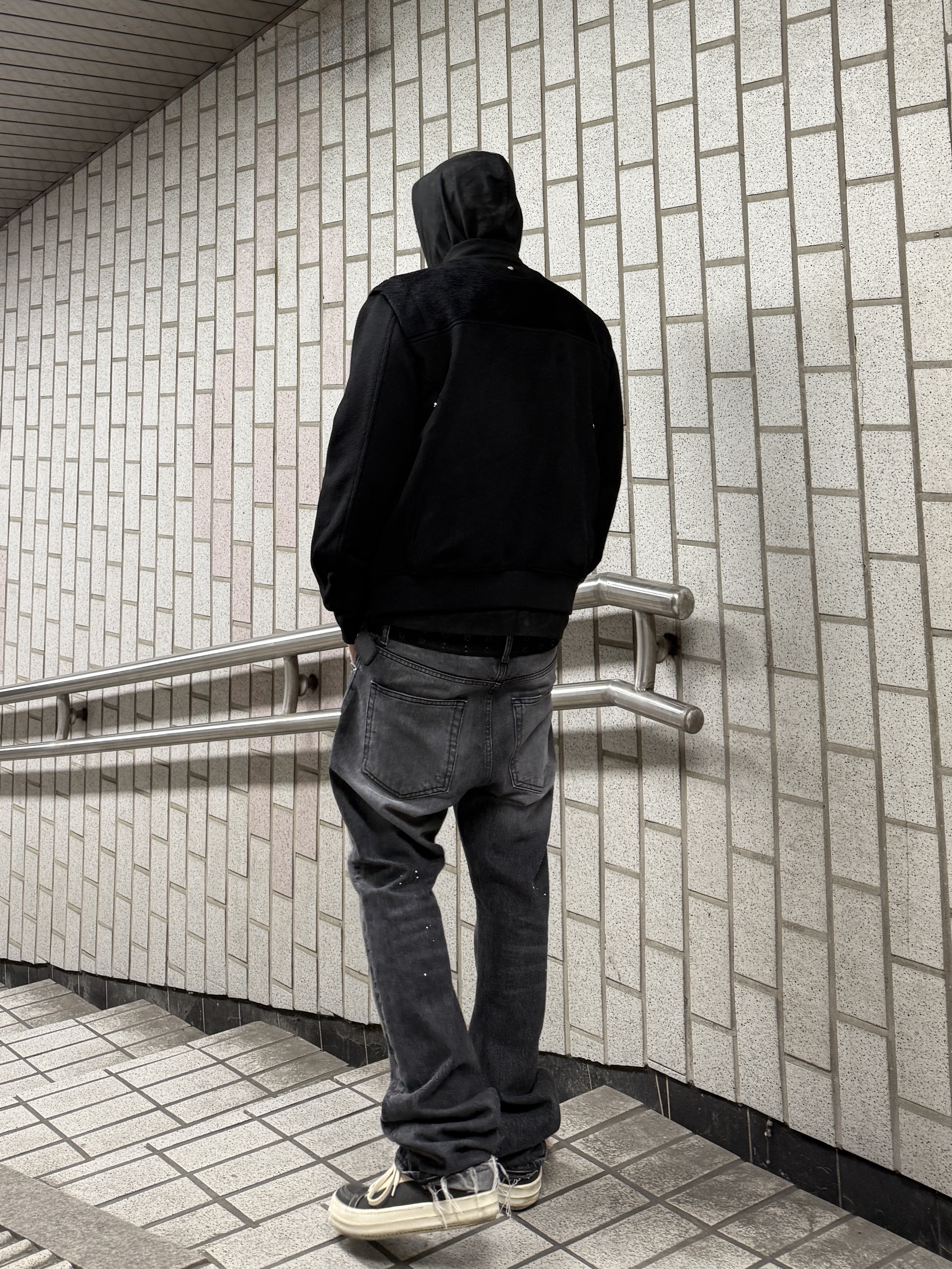 Undermycar Gaudin Alpaca Shoulder Wool Blouson Moonless Night - 22SS 착용 스타일 - 1