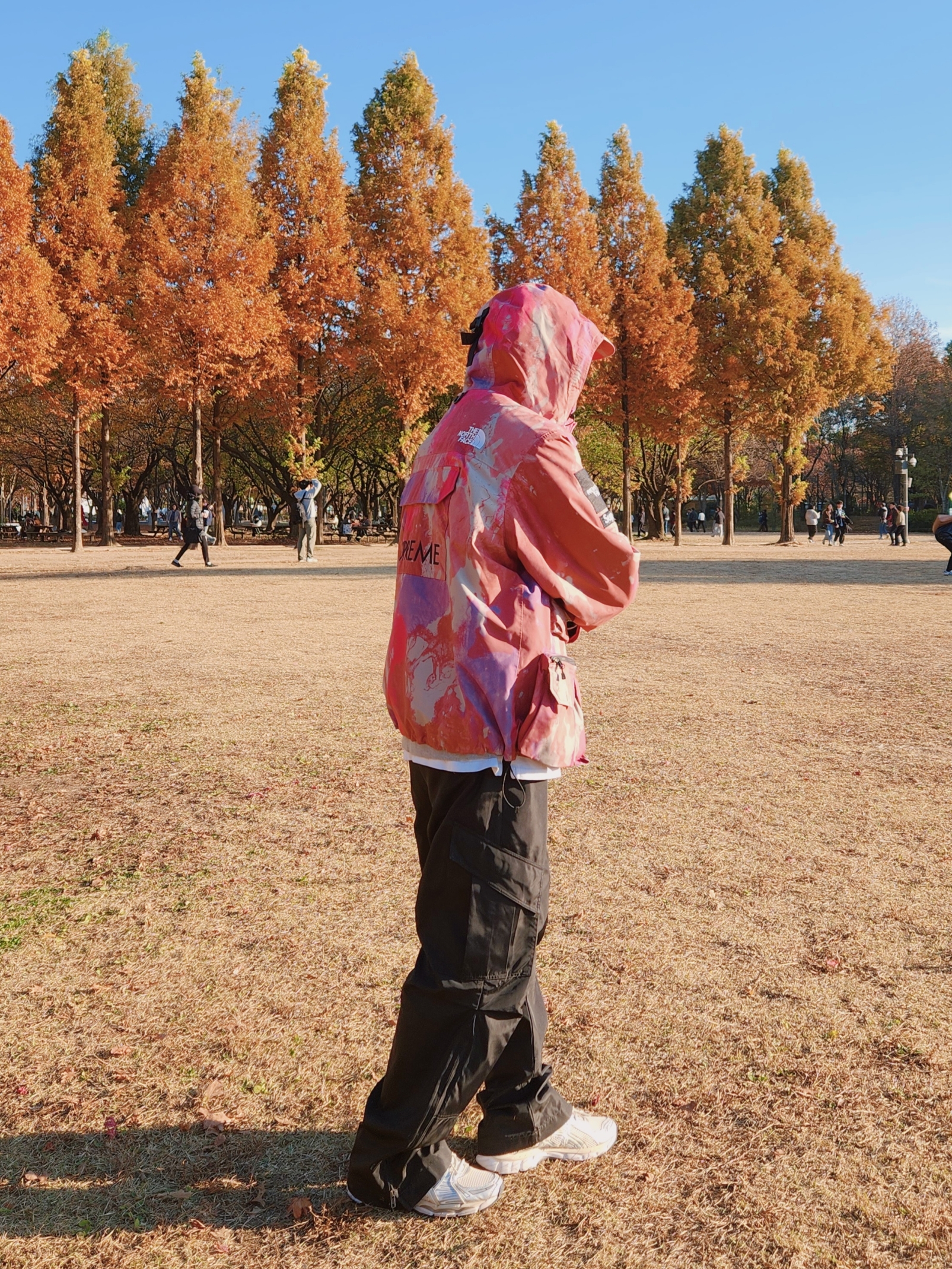 Supreme x The North Face Cargo Jacket Multi-Color - 20SS, Asics x Ronnie Fieg Gel-Kayano 12.1 Cream Pure Aqua 착용 스타일 - 1