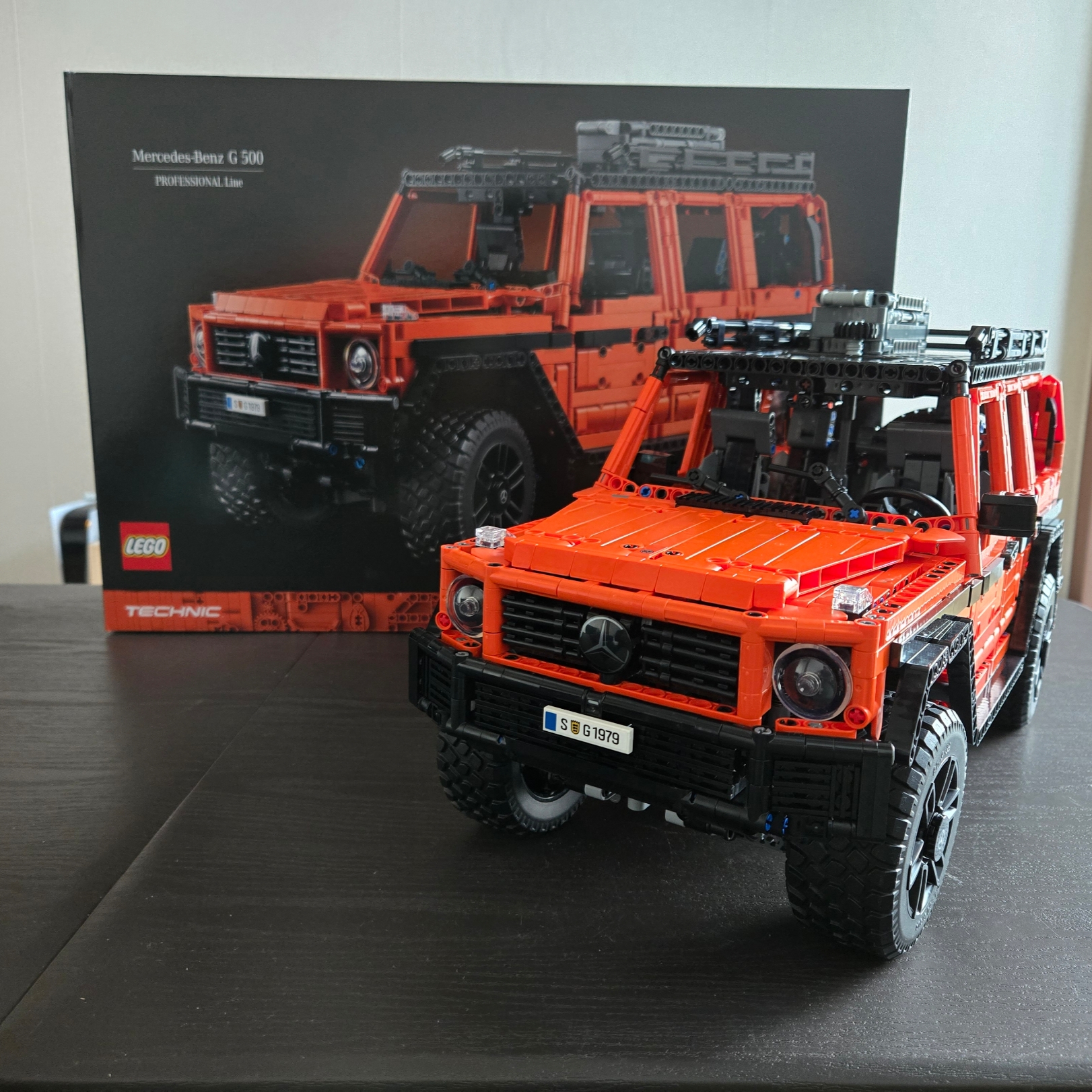 Lego Mercedes-Benz G 500 Professional Line 착용 스타일 - 1