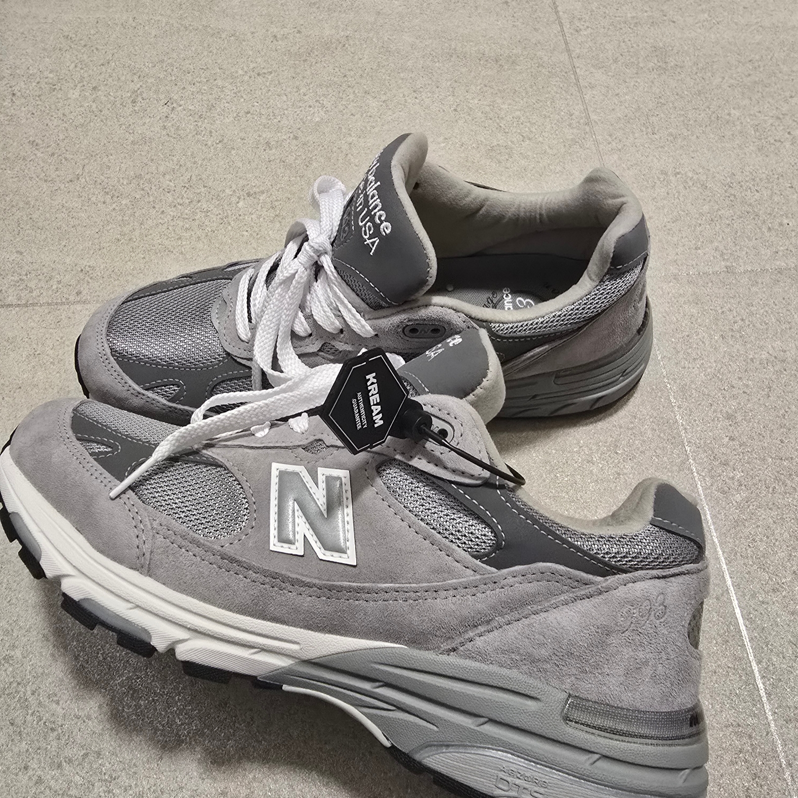 New Balance 993 Made in USA Grey - D Standard 착용 스타일