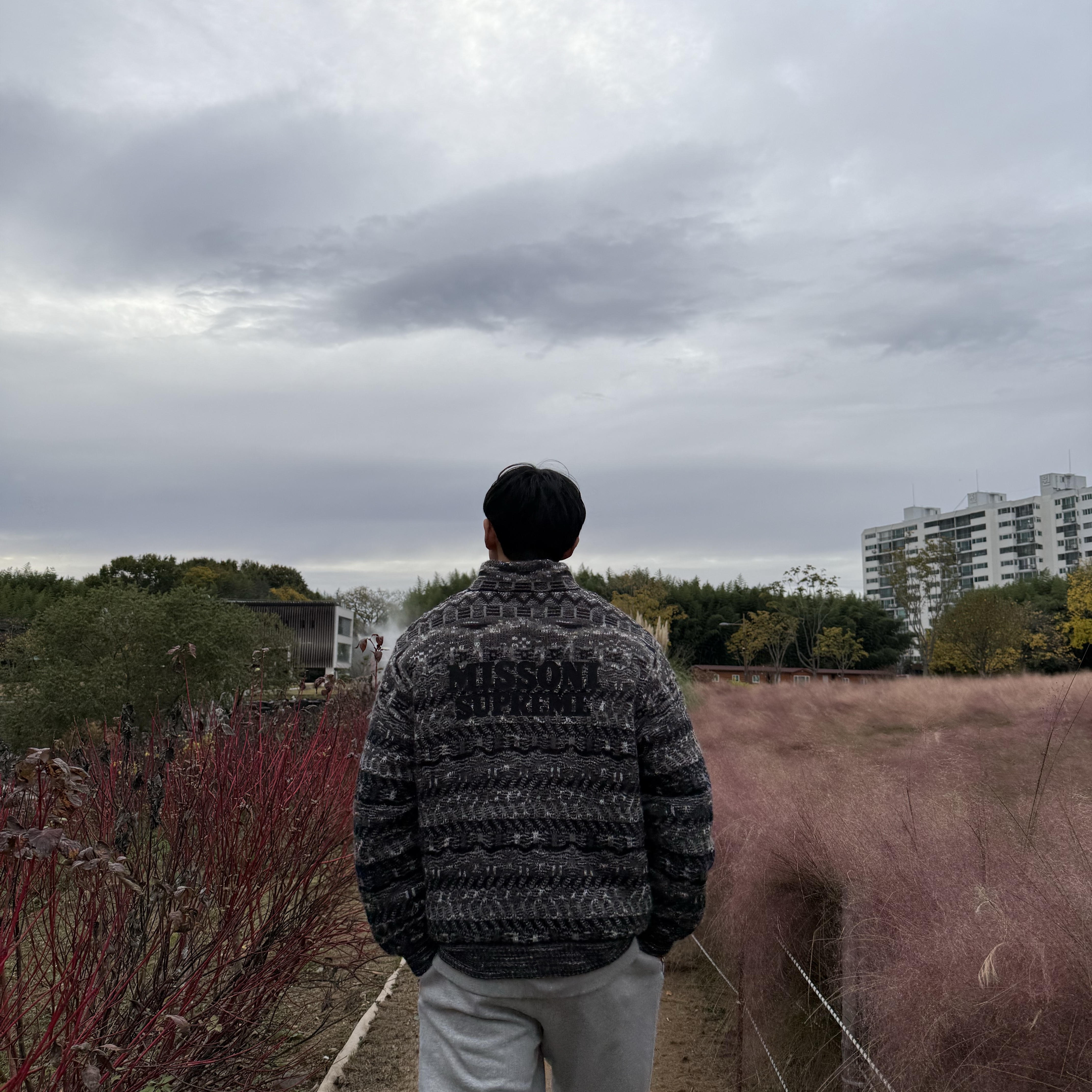 Supreme x Missoni Reversible Knit Jacket Black - 21FW, Nike x Stussy NRG ZR Fleece Crewneck Heather Grey - US/EU 착용 스타일 - 1