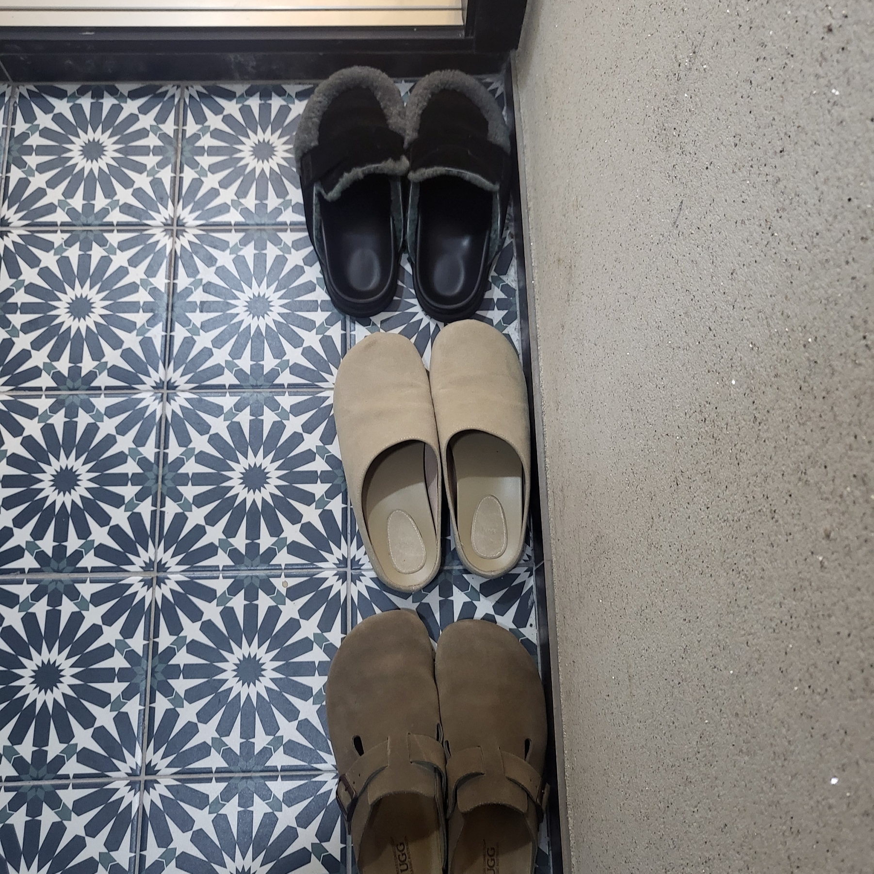 Clarks Wallabee Maple Suede, Moonstar 810s ET027 Marke Modi White 착용 스타일 - 2