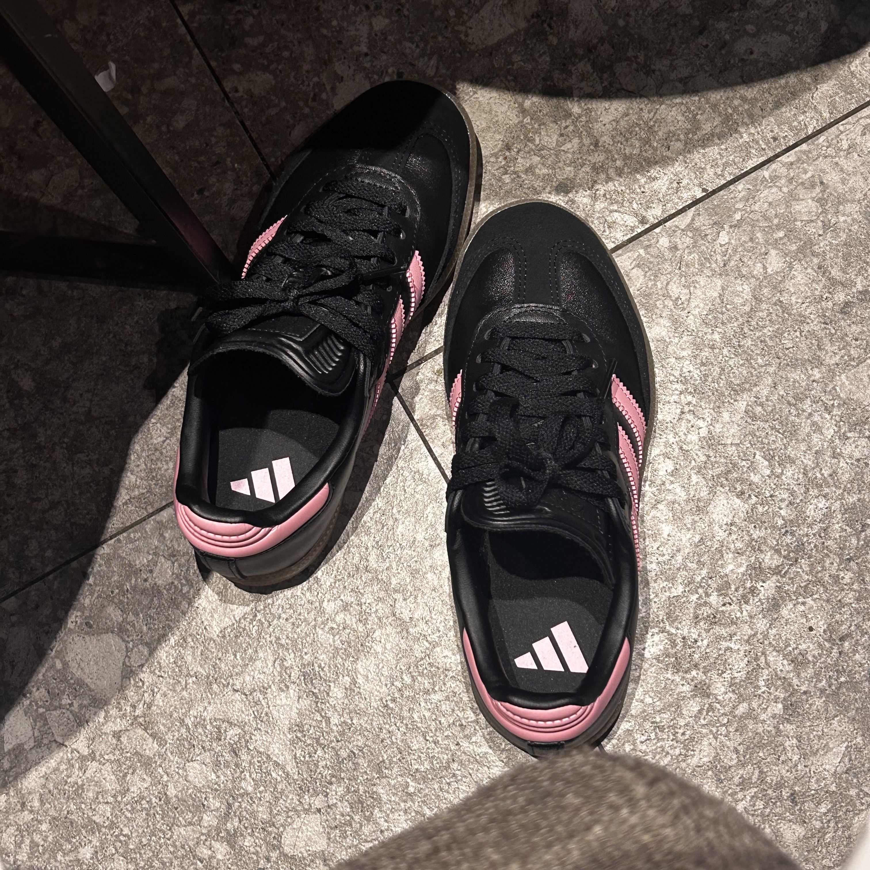 Adidas x Inter Miami CF Samba Core Black Light Pink 착용 스타일 - 4