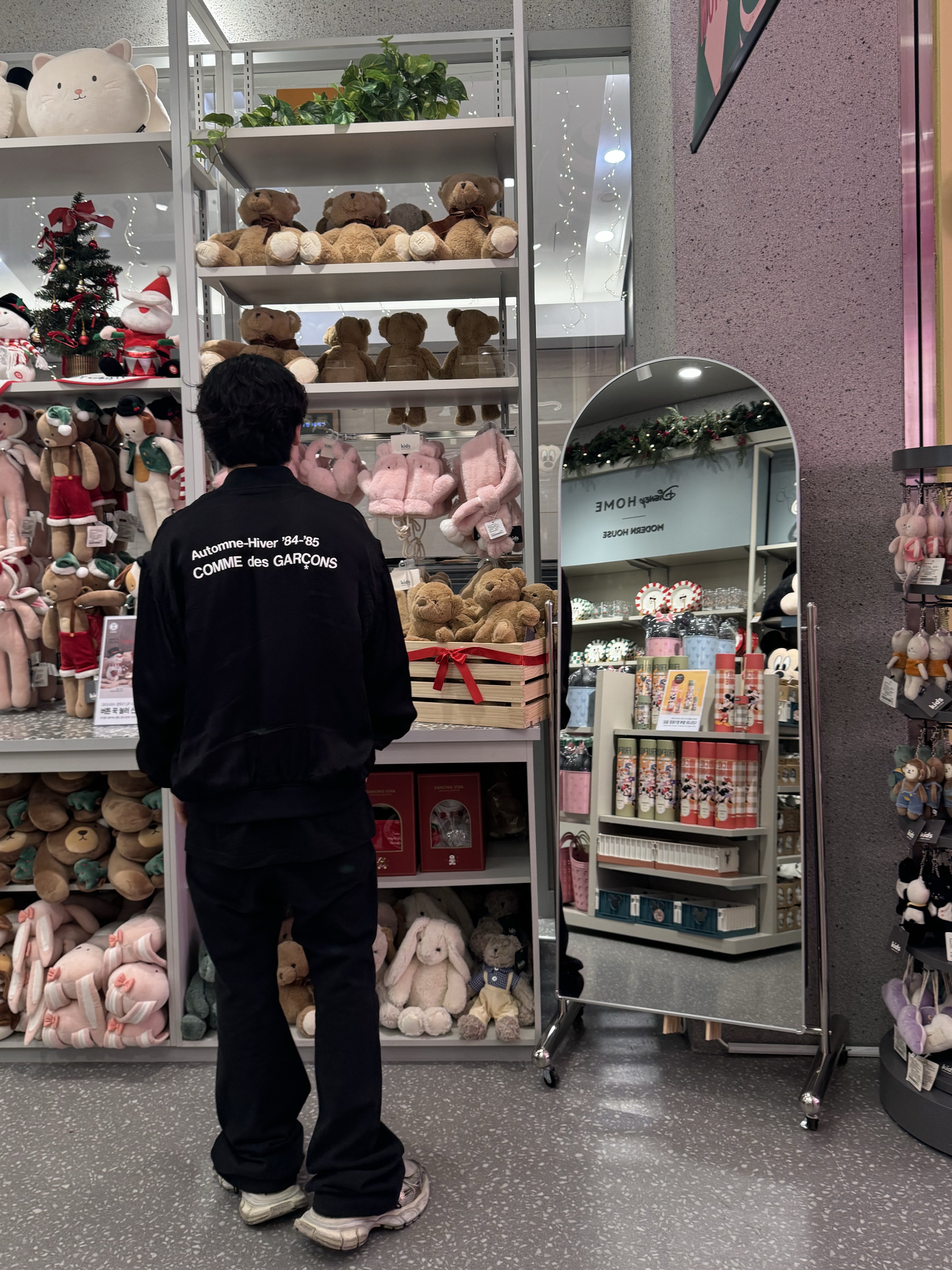 CDG '84-85 Staff Blouson Black, Nonnod Flared Pants Black 착용 스타일 - 2