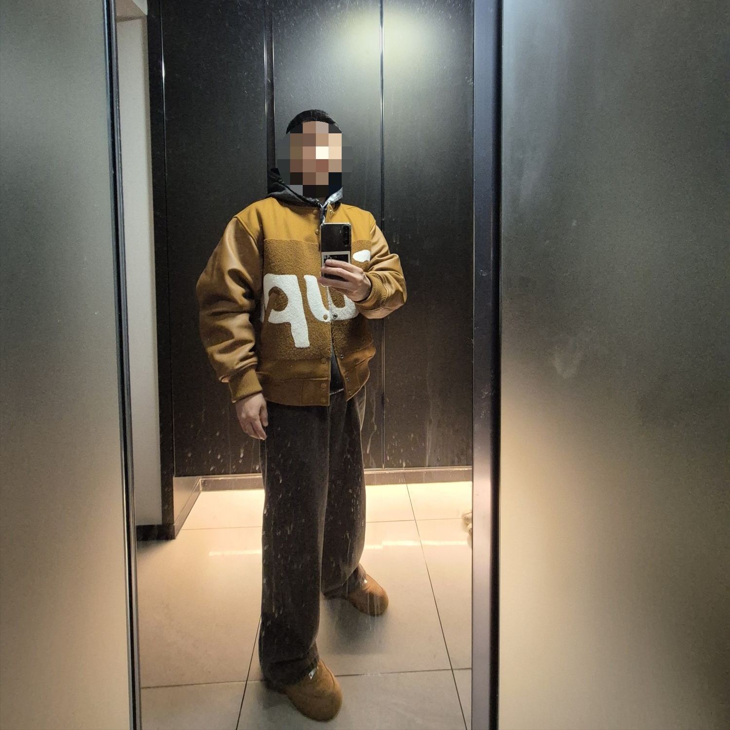 Supreme Big Logo Chenille Varsity Jacket Mustard - 24SS 착용 스타일 - 1