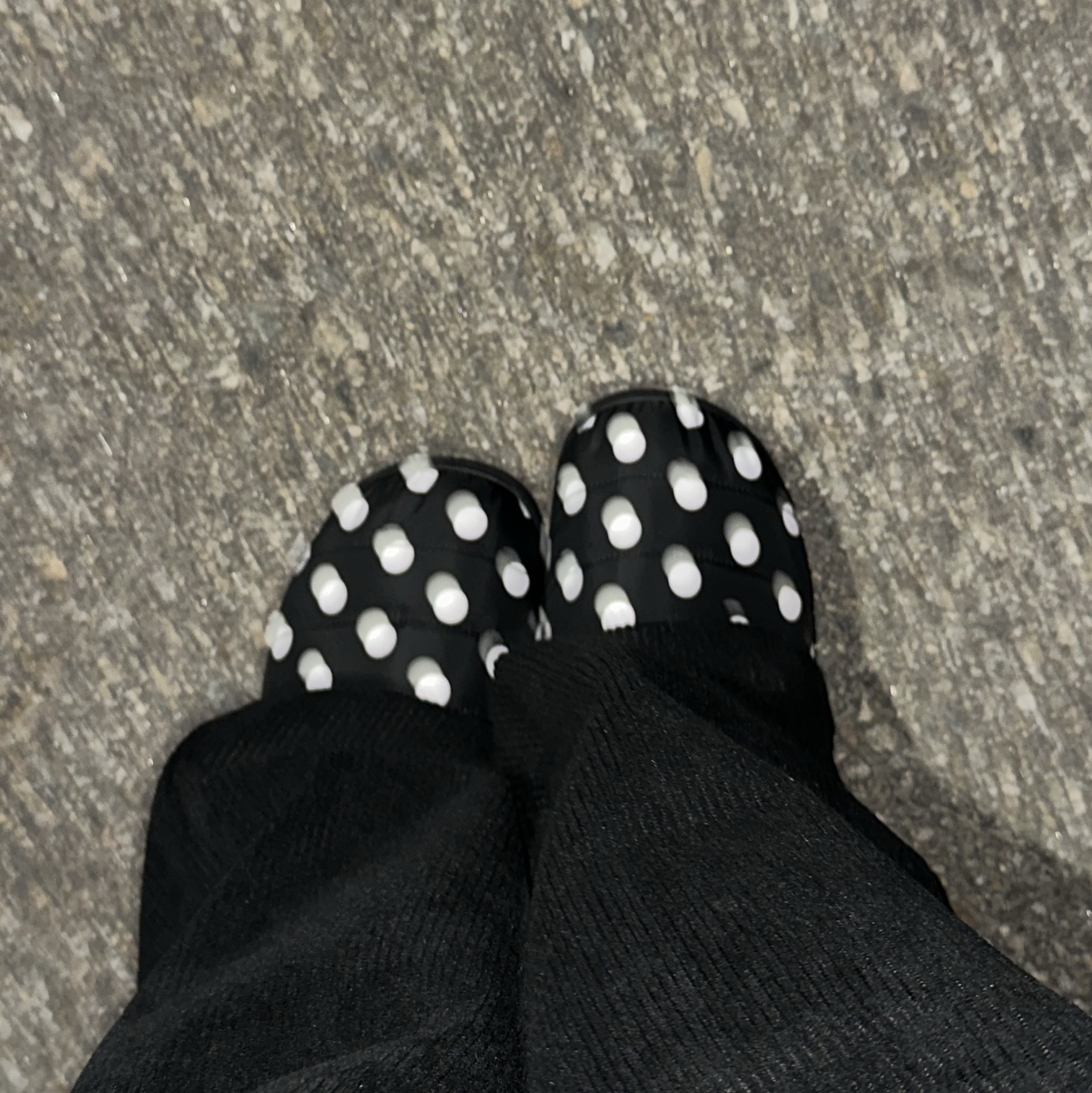 Subu Permanent F-Line Dots 착용 스타일