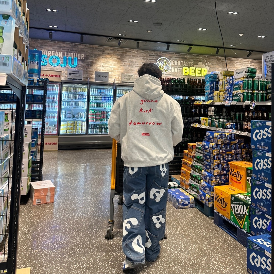 Supreme x Jane's Addiction Hooded Sweatshirt Ash Grey - 24FW, Asics x Kiko Kostadinov Novalis Gel-Teremoa Snow White Asics Blue 착용 스타일 - 1