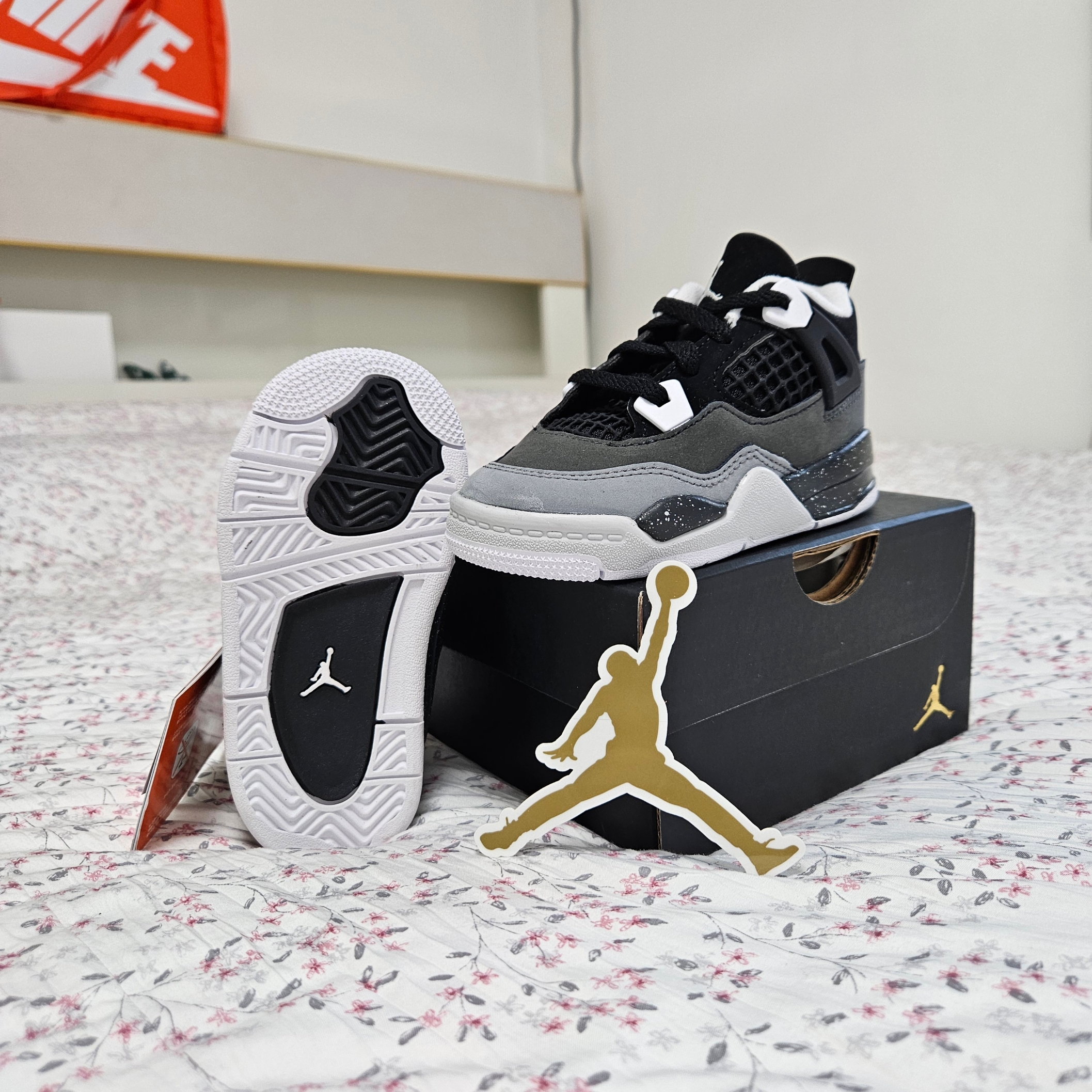(TD) Jordan 4 Retro Fear 2024 착용 스타일 - 2