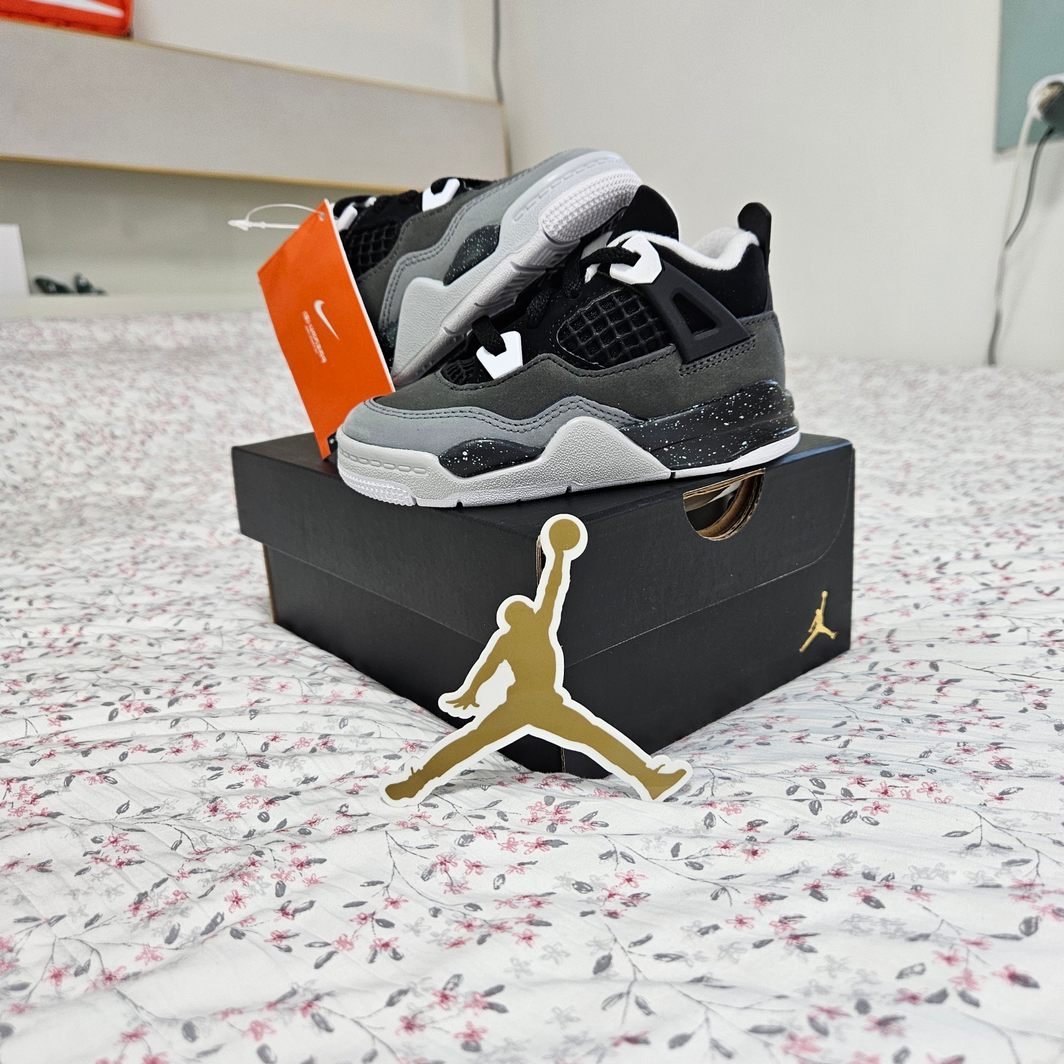(TD) Jordan 4 Retro Fear 2024 착용 스타일 - 1