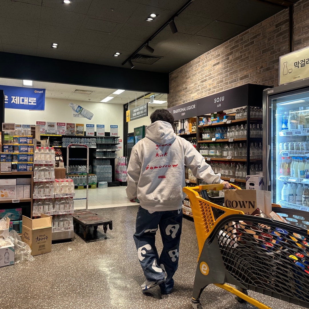 Supreme x Jane's Addiction Hooded Sweatshirt Ash Grey - 24FW, Asics x Kiko Kostadinov Novalis Gel-Teremoa Snow White Asics Blue 착용 스타일 - 2