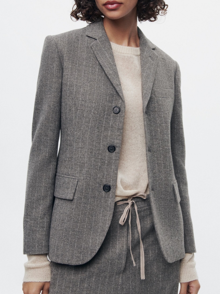 (W) Zara ZW Collection Pinstripe Blazer Jacket Grey, (W) Vivienne Westwood Bea Jumper Knit Oatmeal - 21FW 착용 스타일