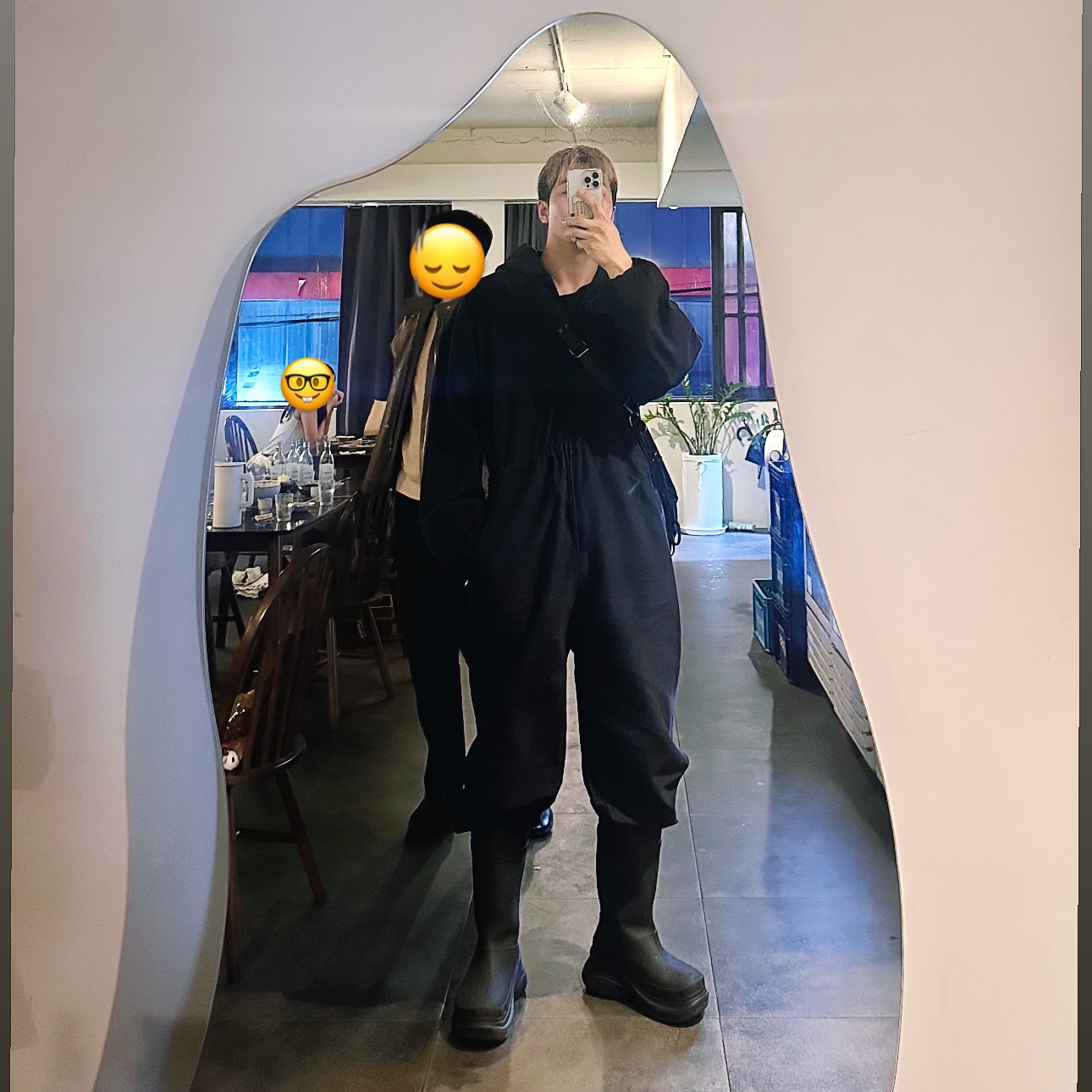 Yeezy Gap Engineered By Balenciaga Coated Cotton Overalls Black, Balenciaga x Crocs Rubber Boot Black 착용 스타일