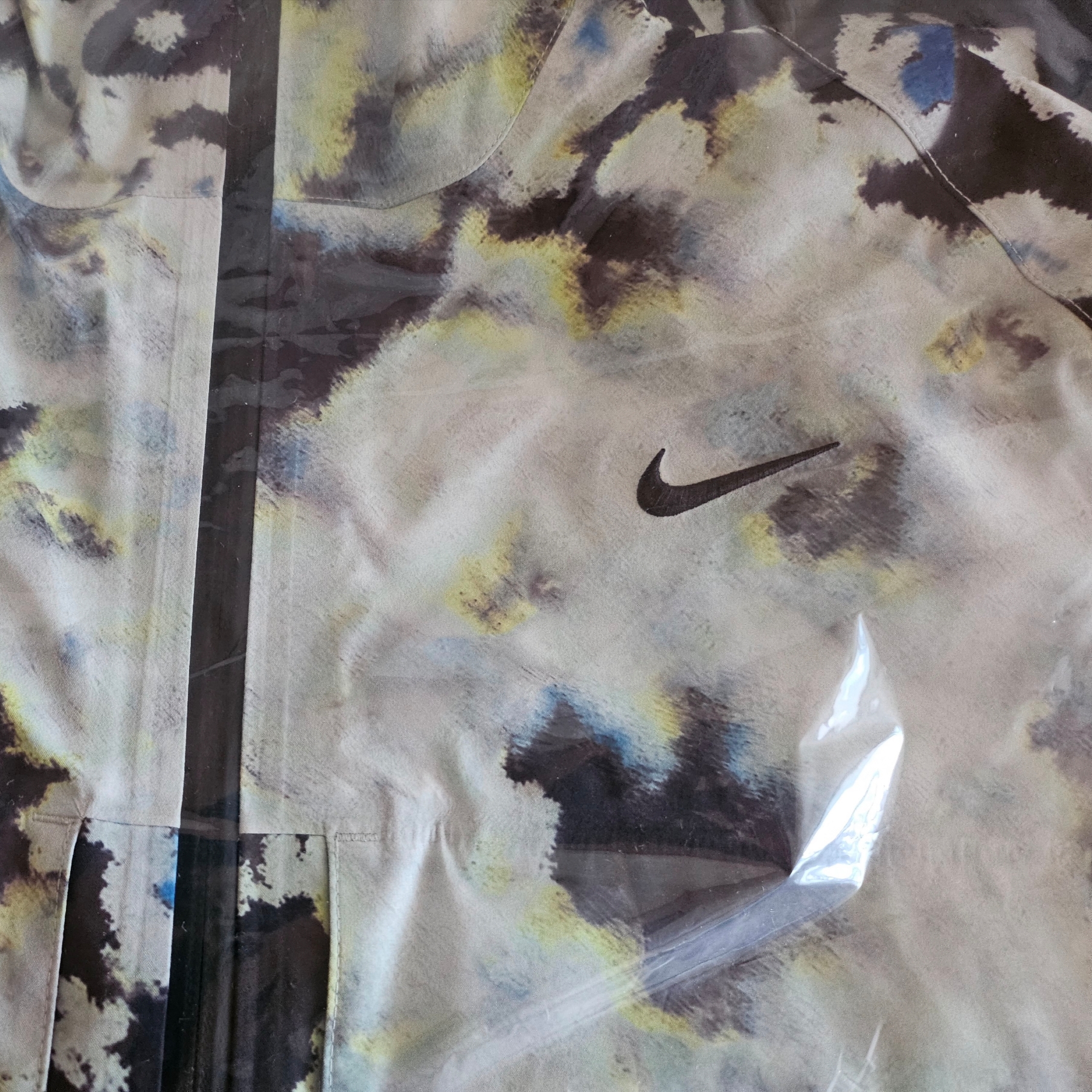 Nike x Drake Nocta Opal Deep Cover Gore-Tex Jacket Off White (FV1931-107) 착용 스타일