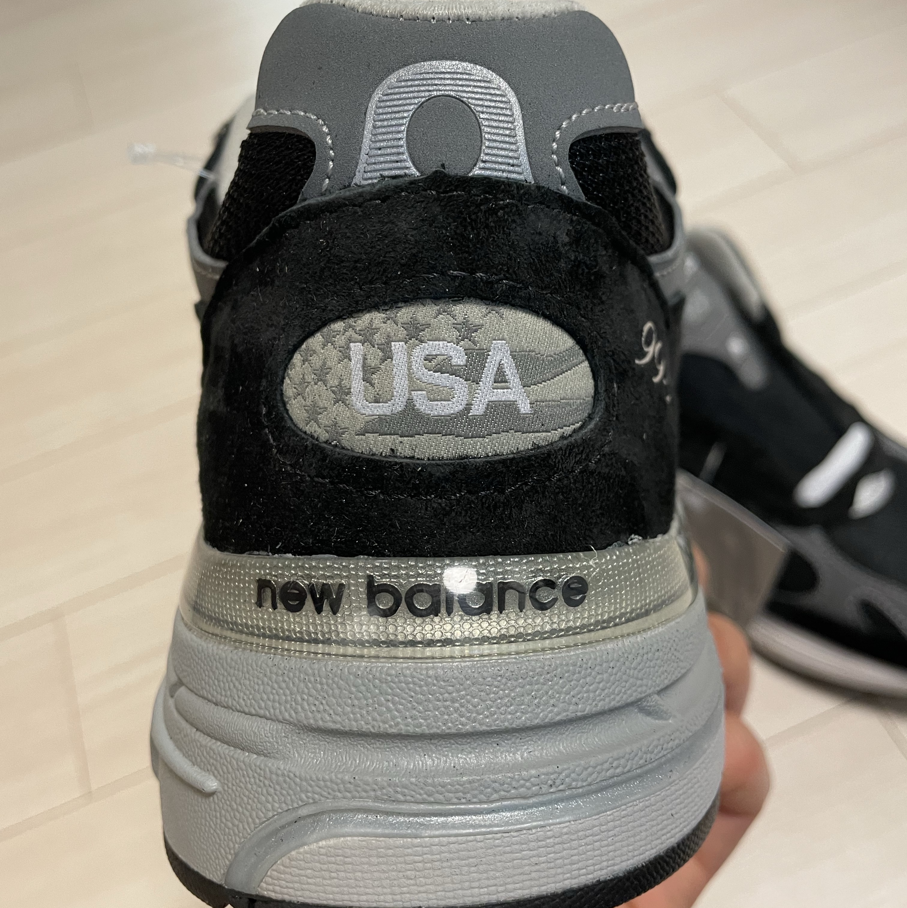New Balance 993 Made in USA Black - D Standard 착용 스타일 - 4