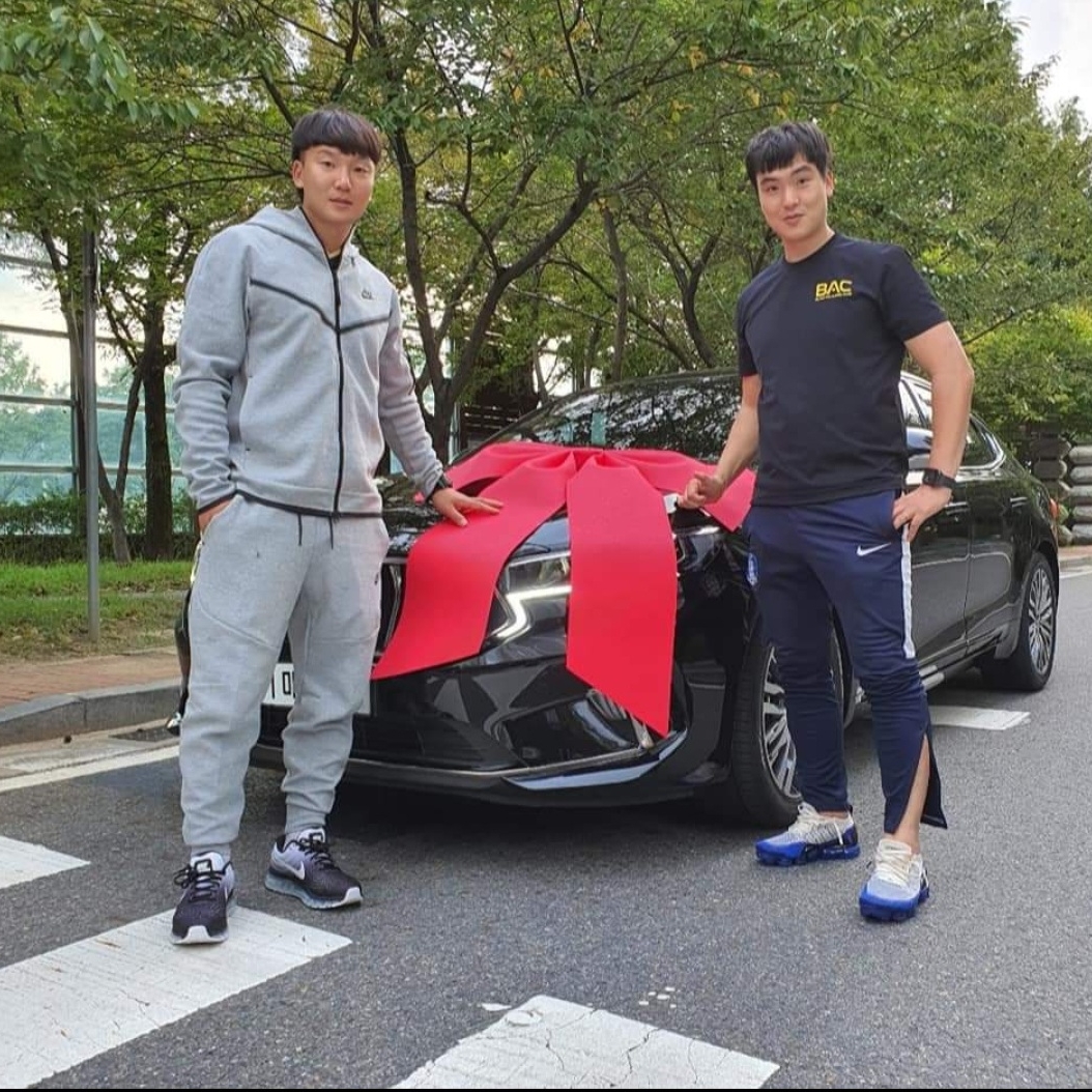 Nike NSW Tech Fleece Full Zip Hoodie Dark Grey Heather - Asia, Nike NSW Tech Fleece Jogger Dark Grey Heather - Asia 착용 스타일 - 1
