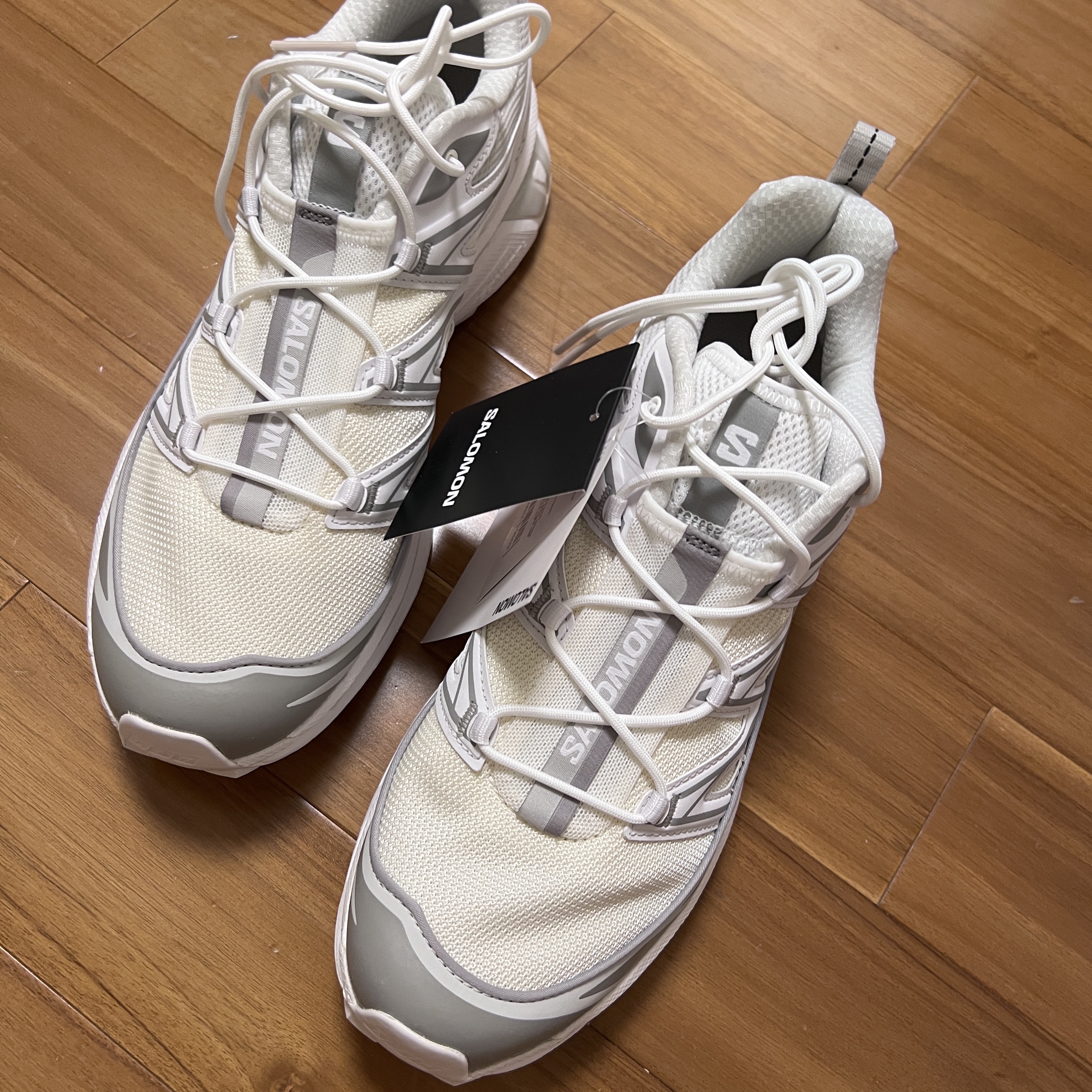 Salomon XT-6 Expanse Vanilla Ice White 착용 스타일