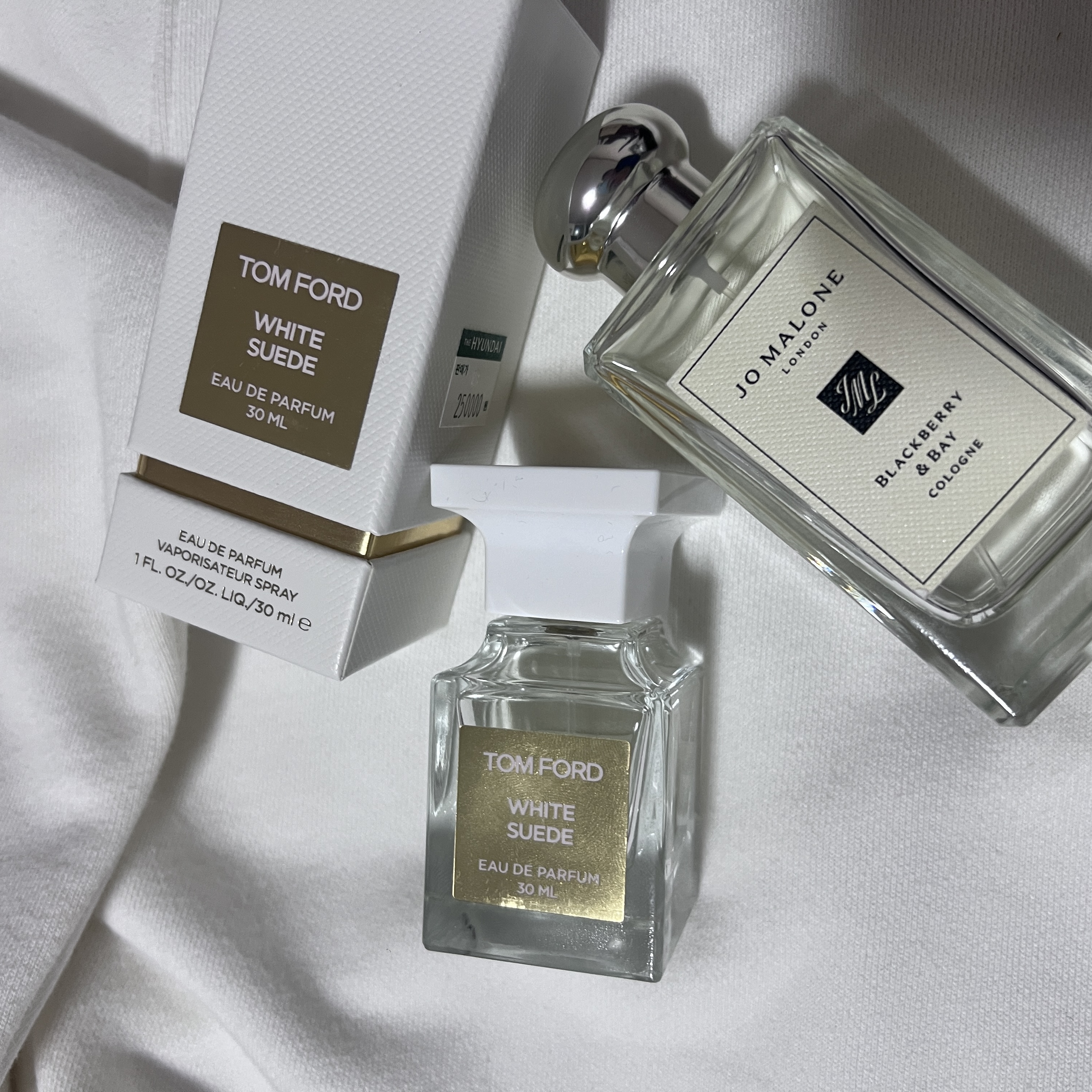 Tom Ford White Suede Eau De Parfum 30ml, Jo Malone Blackberry & Bay Cologne 100ml 착용 스타일