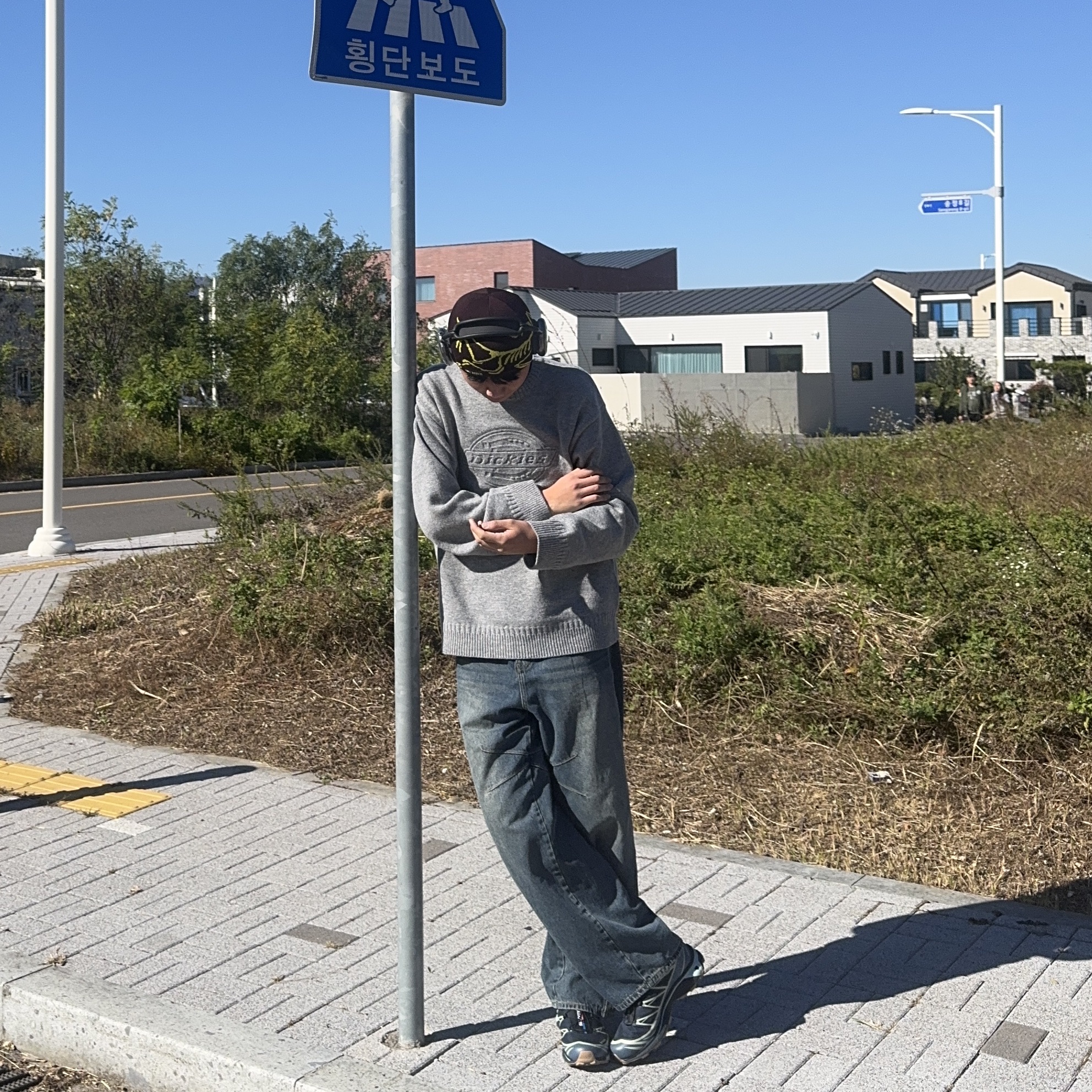 Arc'teryx Bird Head Toque Phantasm Euphoria, Salomon XT-6 GTX Carbon Bering Sea 착용 스타일 - 1