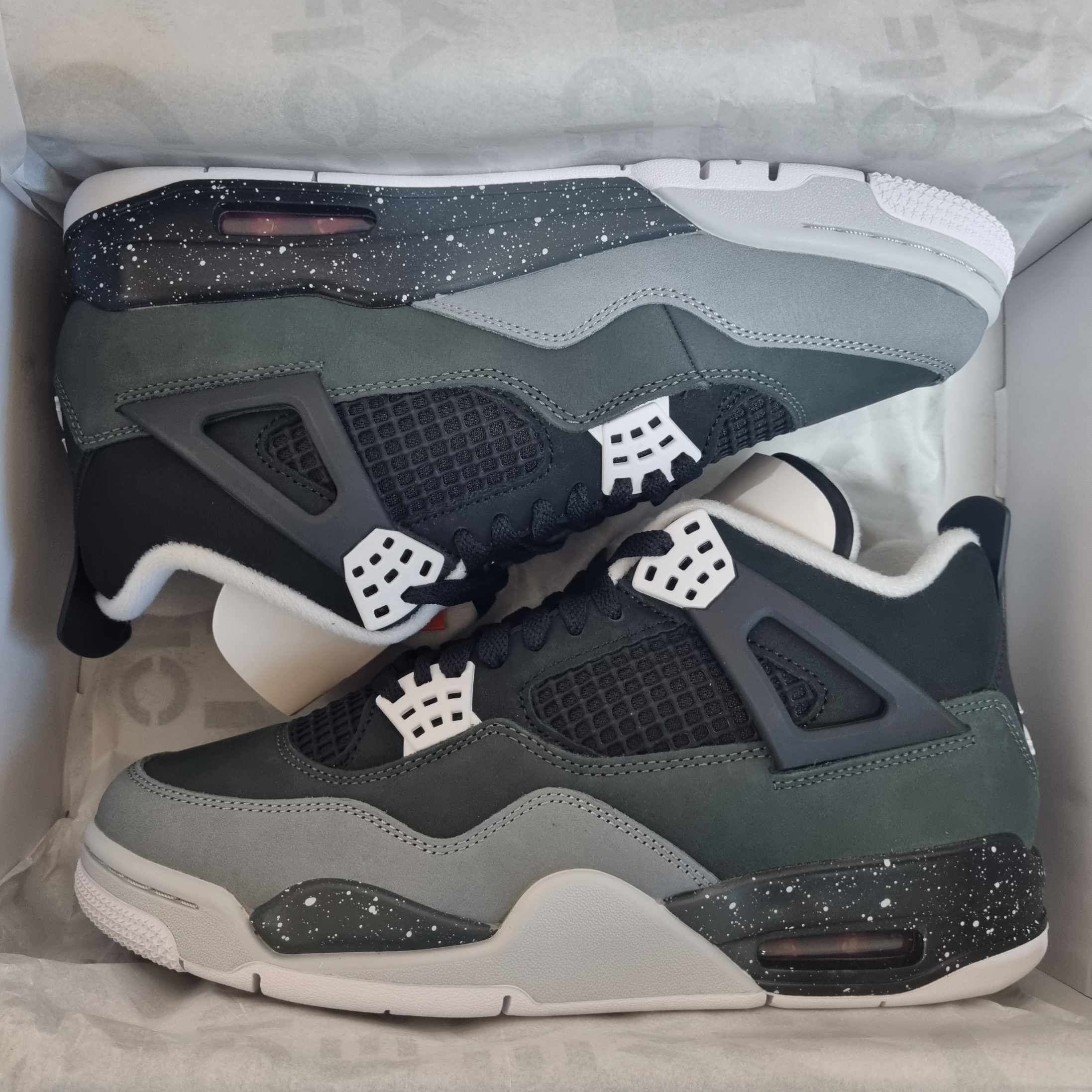Jordan 4 Retro Fear 2024 착용 스타일