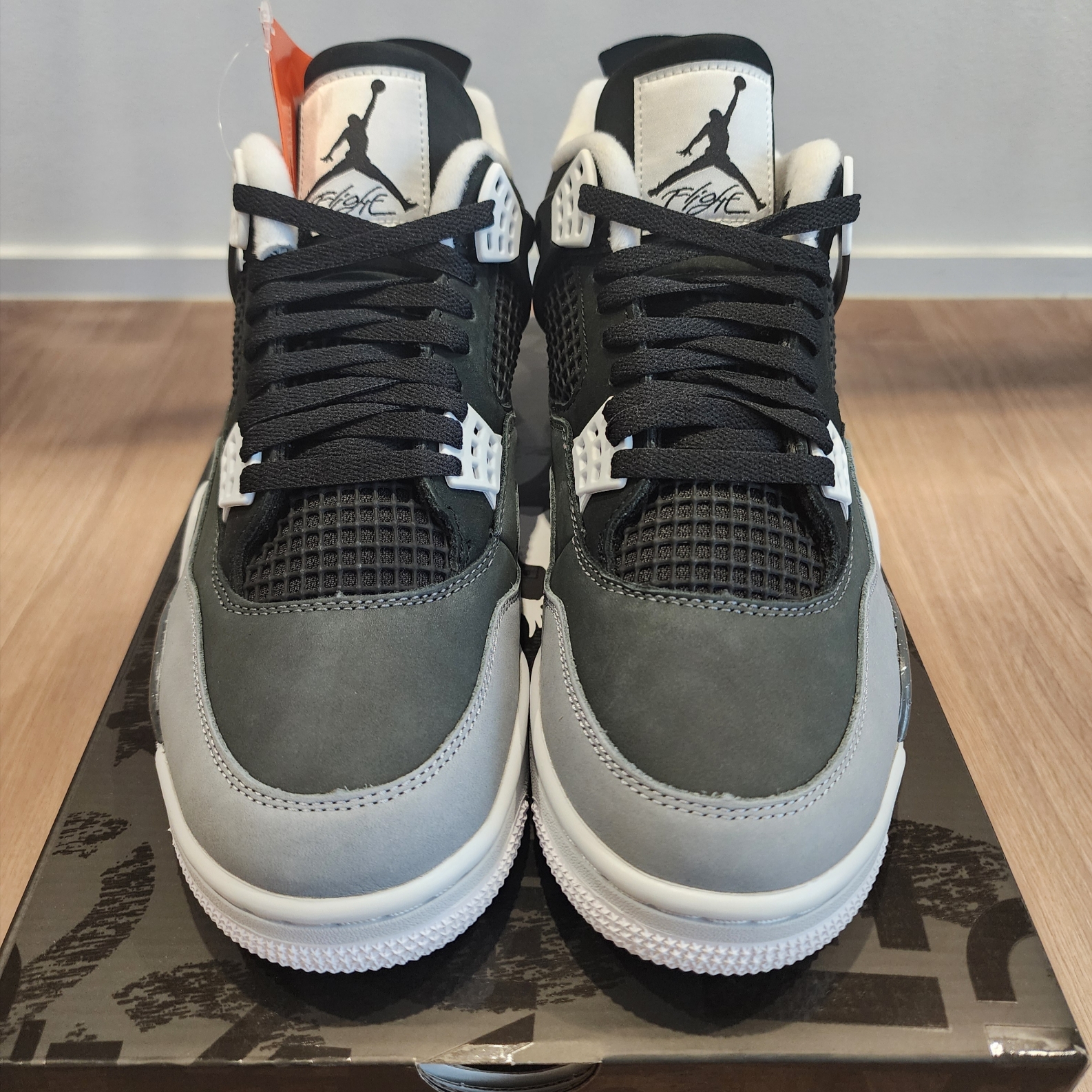 Jordan 4 Retro Fear 2024 착용 스타일 - 1