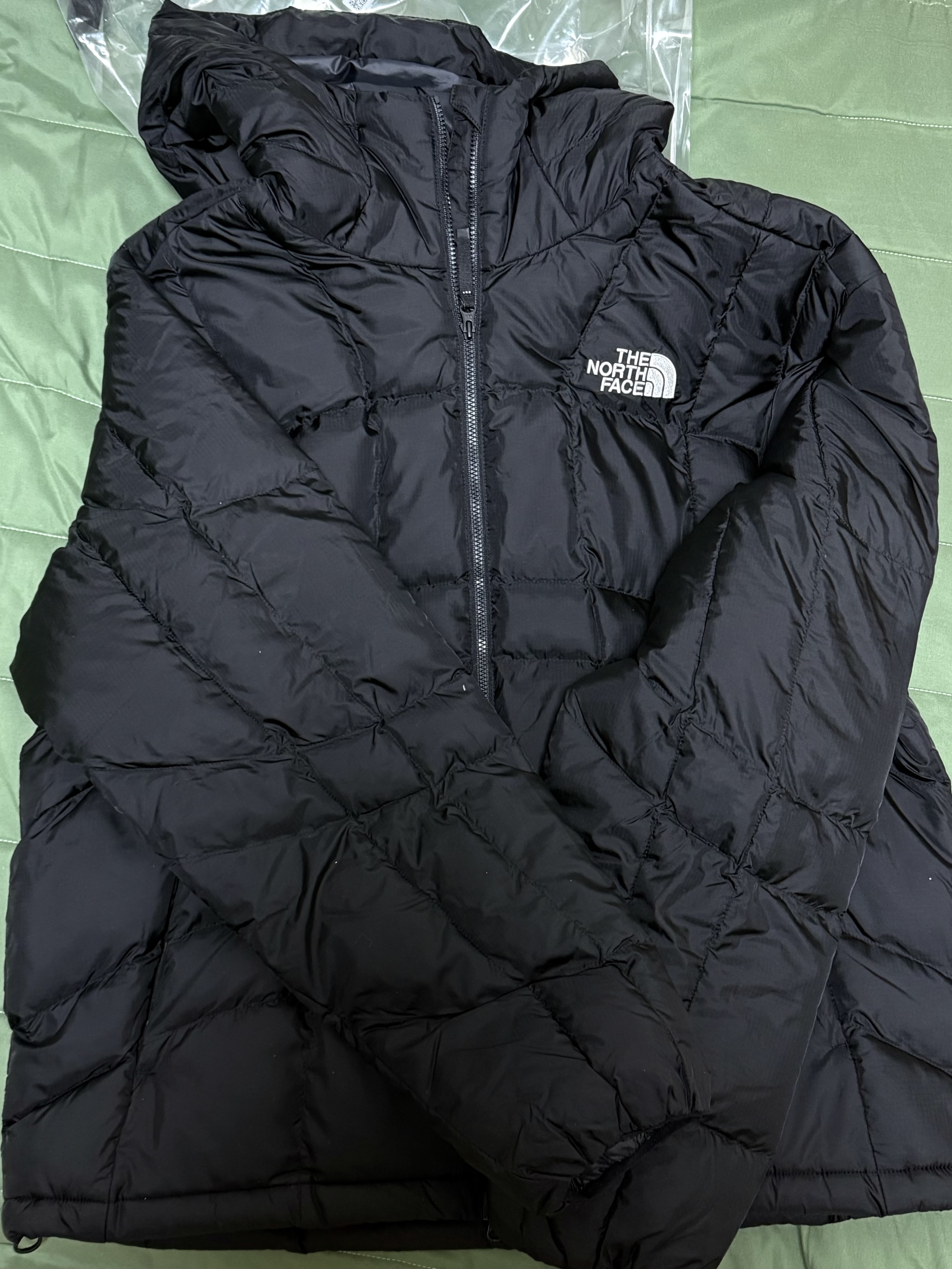 The North Face White Label Wave LT On Ball Jacket Gray, The North Face White Label Wave LT On Ball Jacket Khaki 착용 스타일