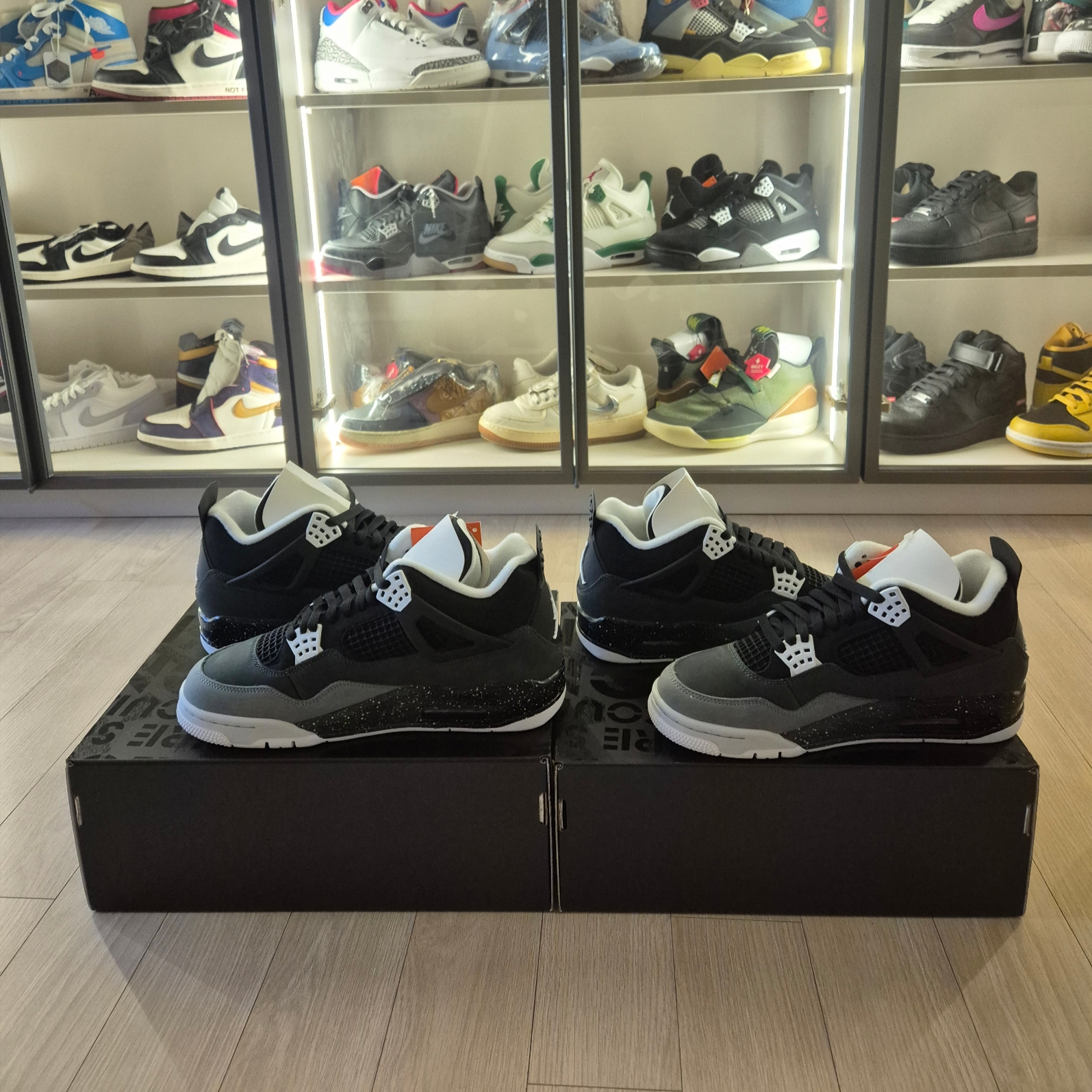Jordan 4 Retro Fear 2024 착용 스타일 - 3