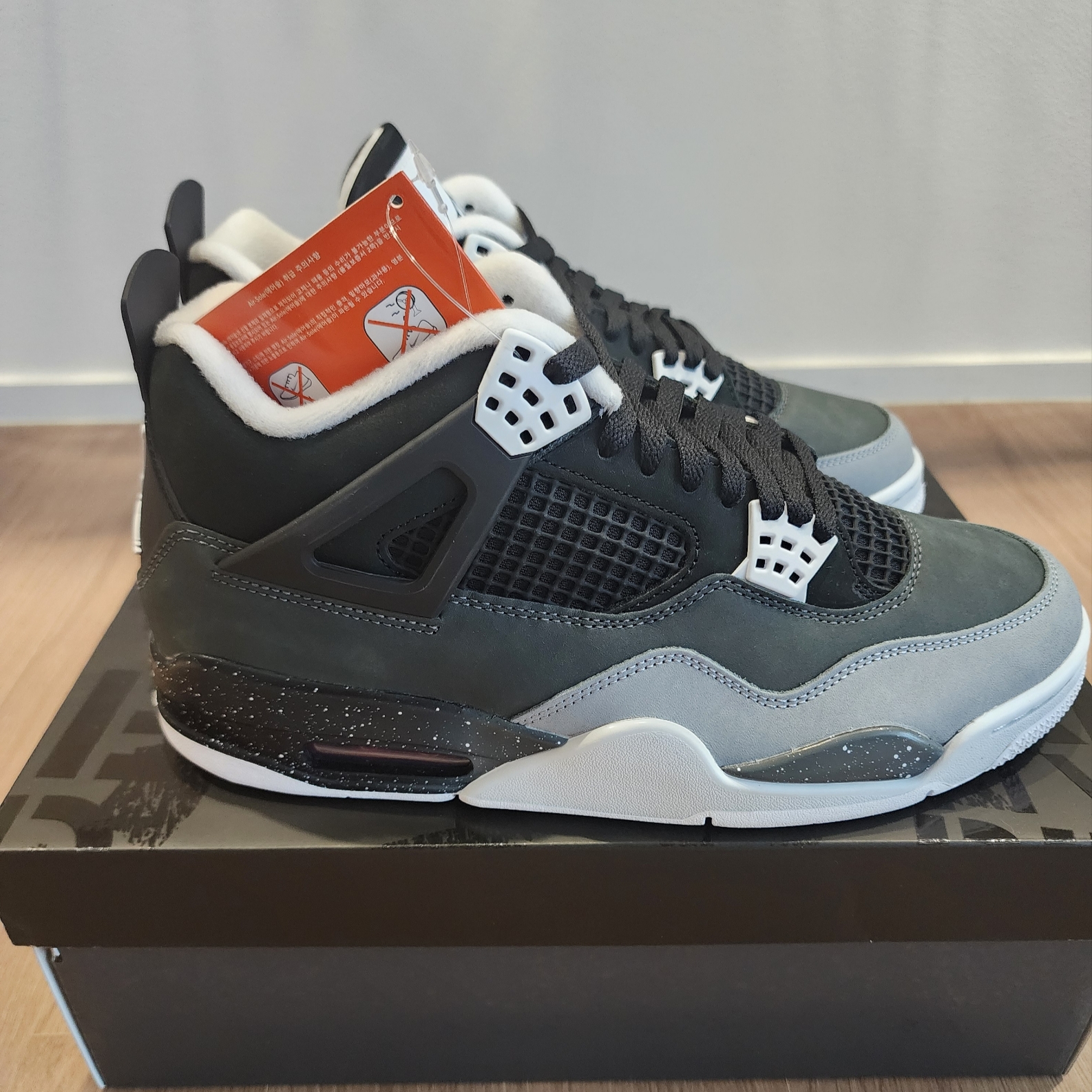 Jordan 4 Retro Fear 2024 착용 스타일 - 2