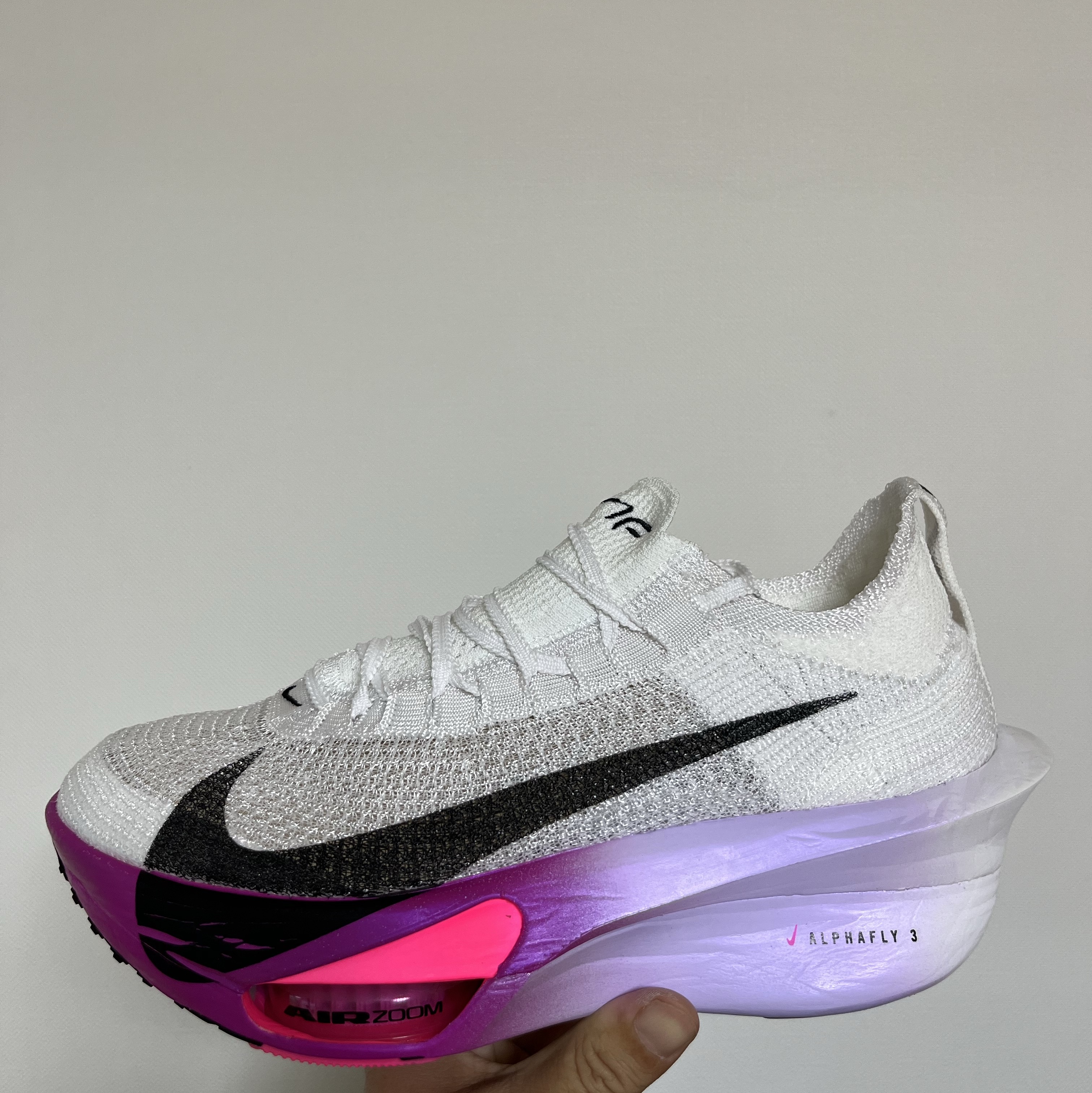 Nike Air Zoom Alphafly Next% 3 Hyper Pink 착용 스타일 - 1