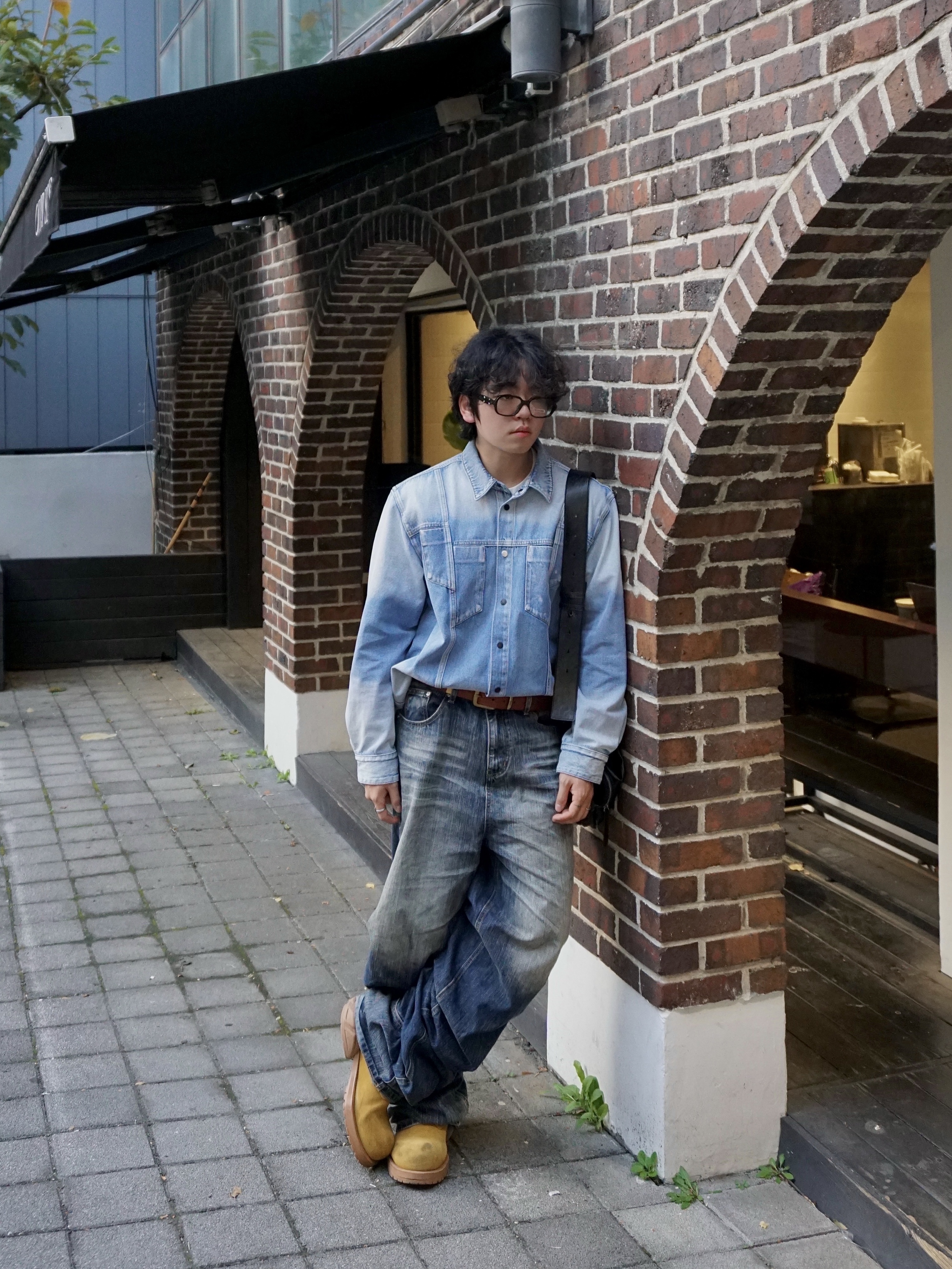 Remagine Hybrid Derby Shoes Starting Bigger Wheat, Gentle Monster x Maison Margiela MM114 Black Clear 착용 스타일 - 2