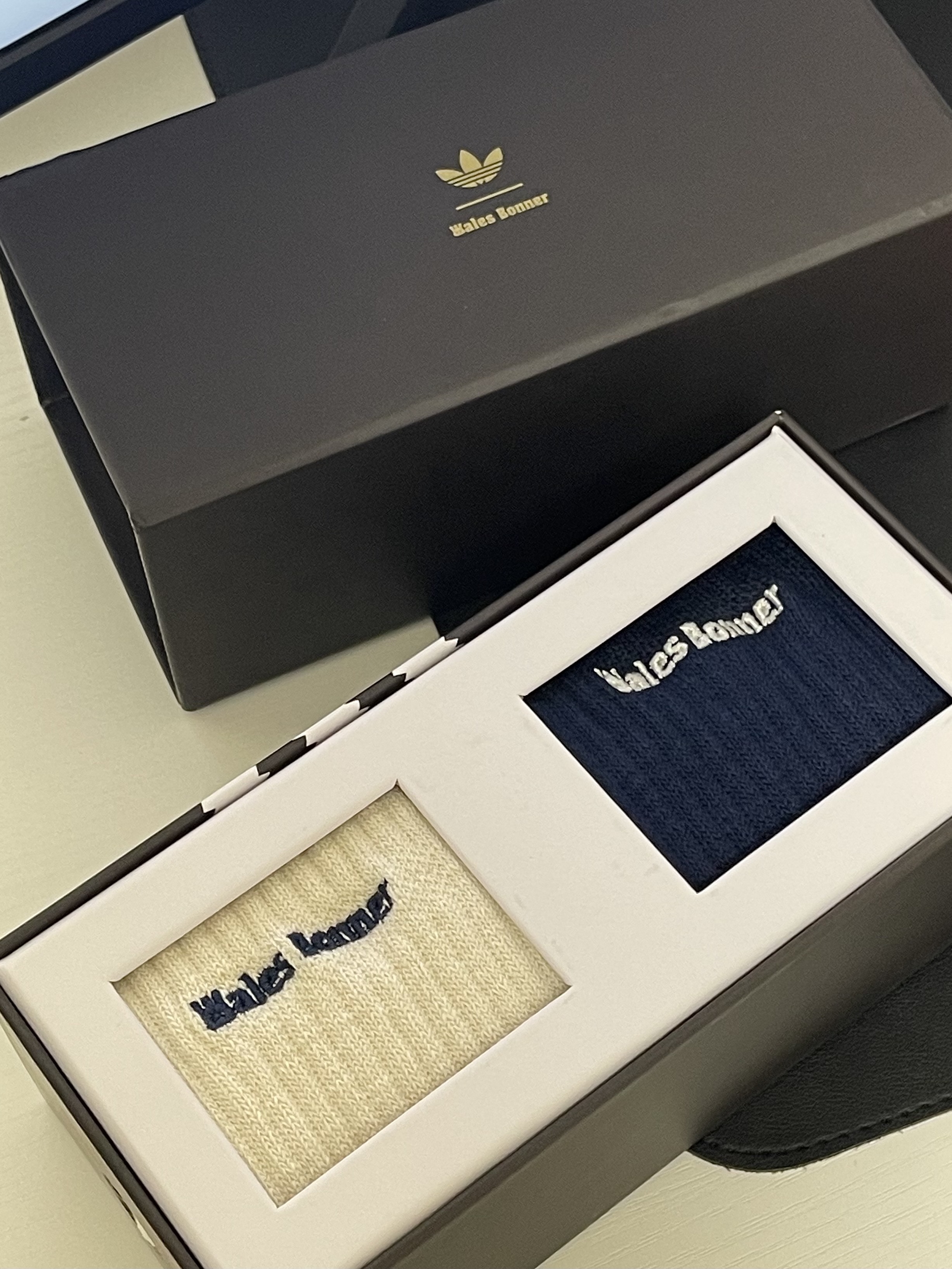 Adidas x Wales Bonner 3-Stripes Socks Wonder White Collegiate Navy 착용 스타일