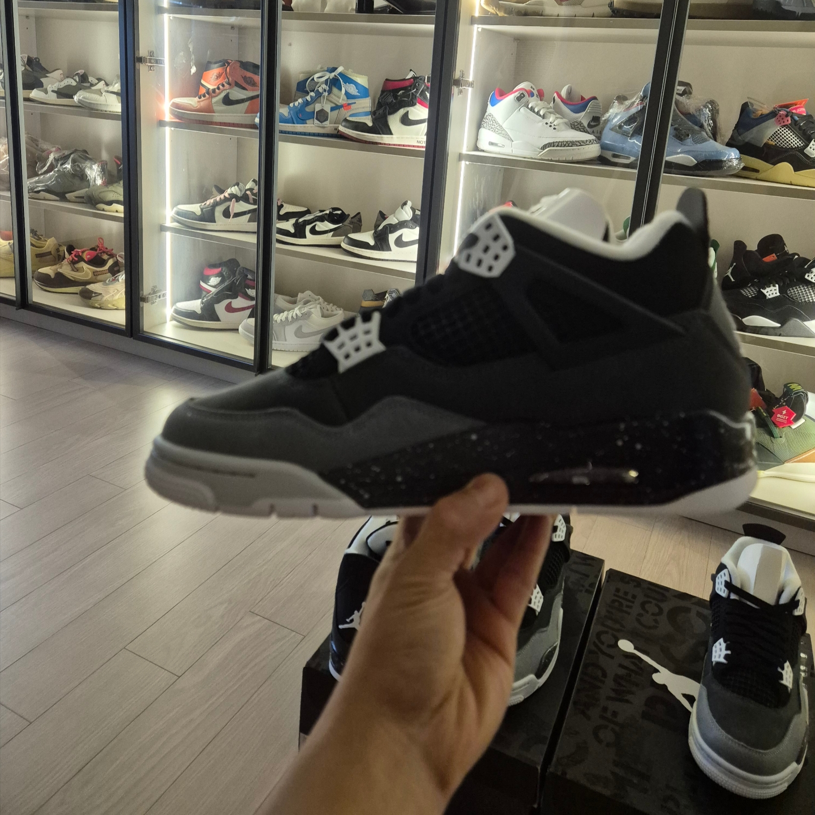 Jordan 4 Retro Fear 2024 착용 스타일 - 6