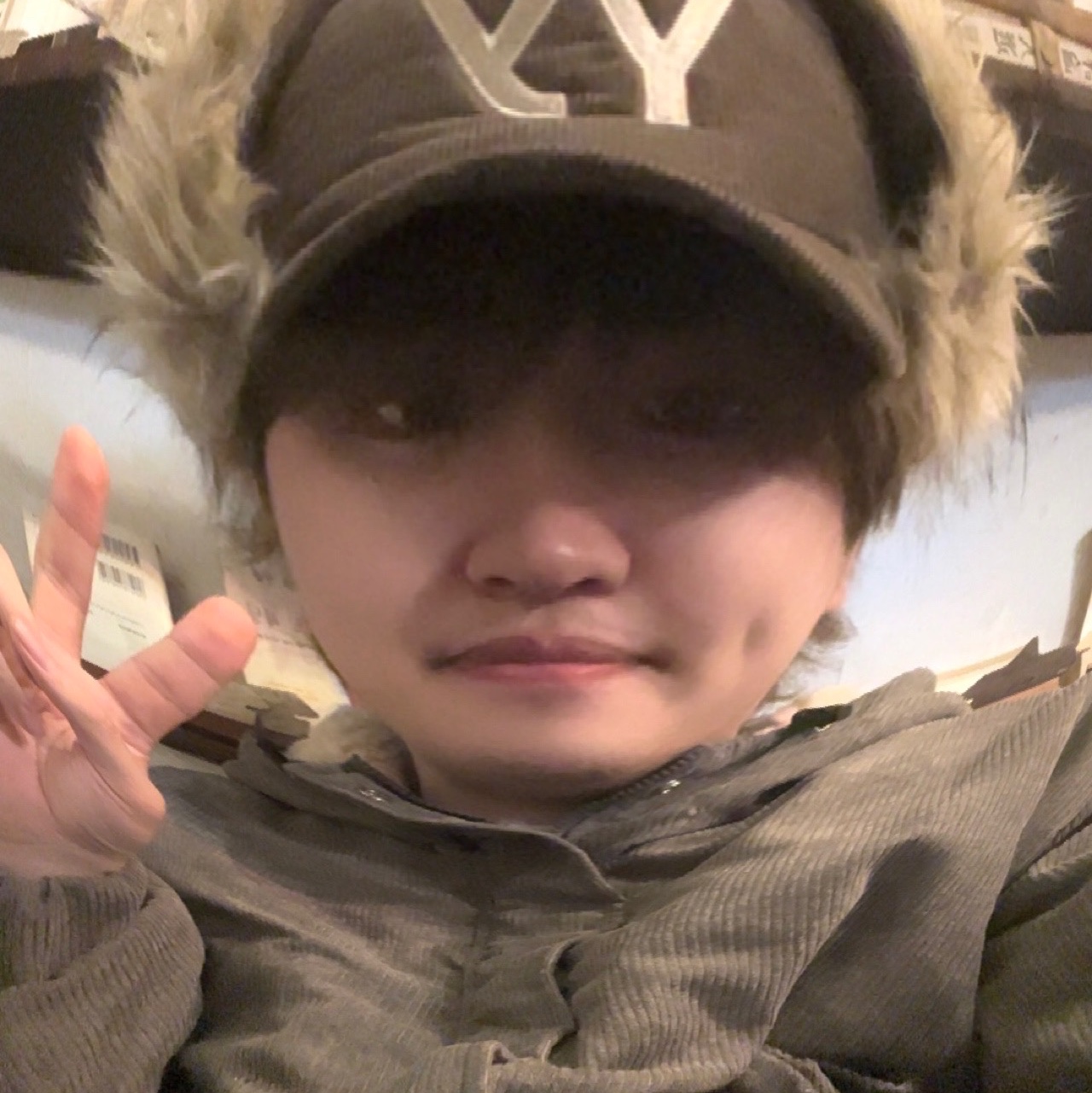 Open Yy Faux Fur Corduroy Earflap Cap Khaki, Balenciaga 3XL Sneakers Light Beige 착용 스타일 - 6