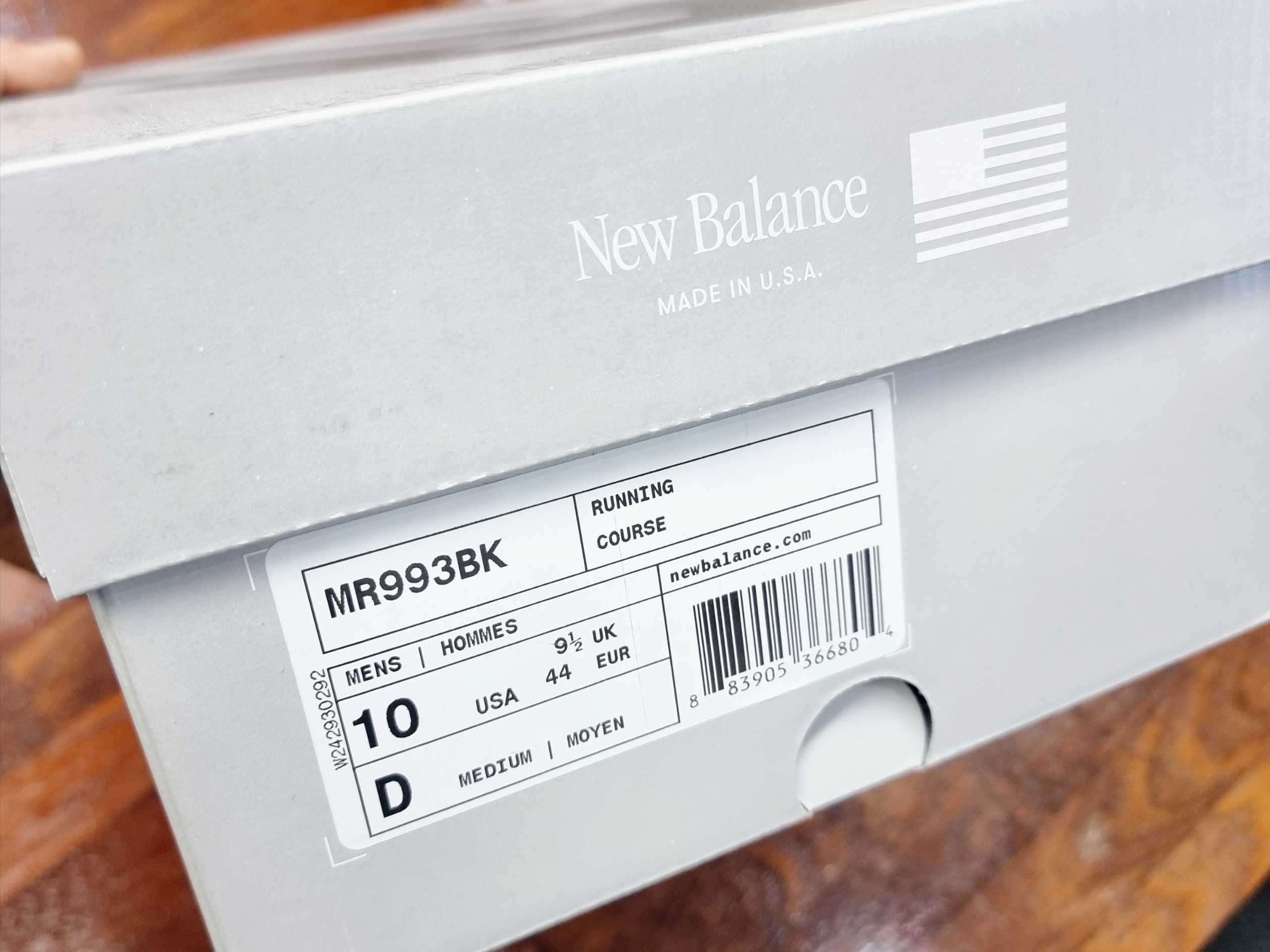 New Balance 993 Made in USA Black - D Standard 착용 스타일 - 5