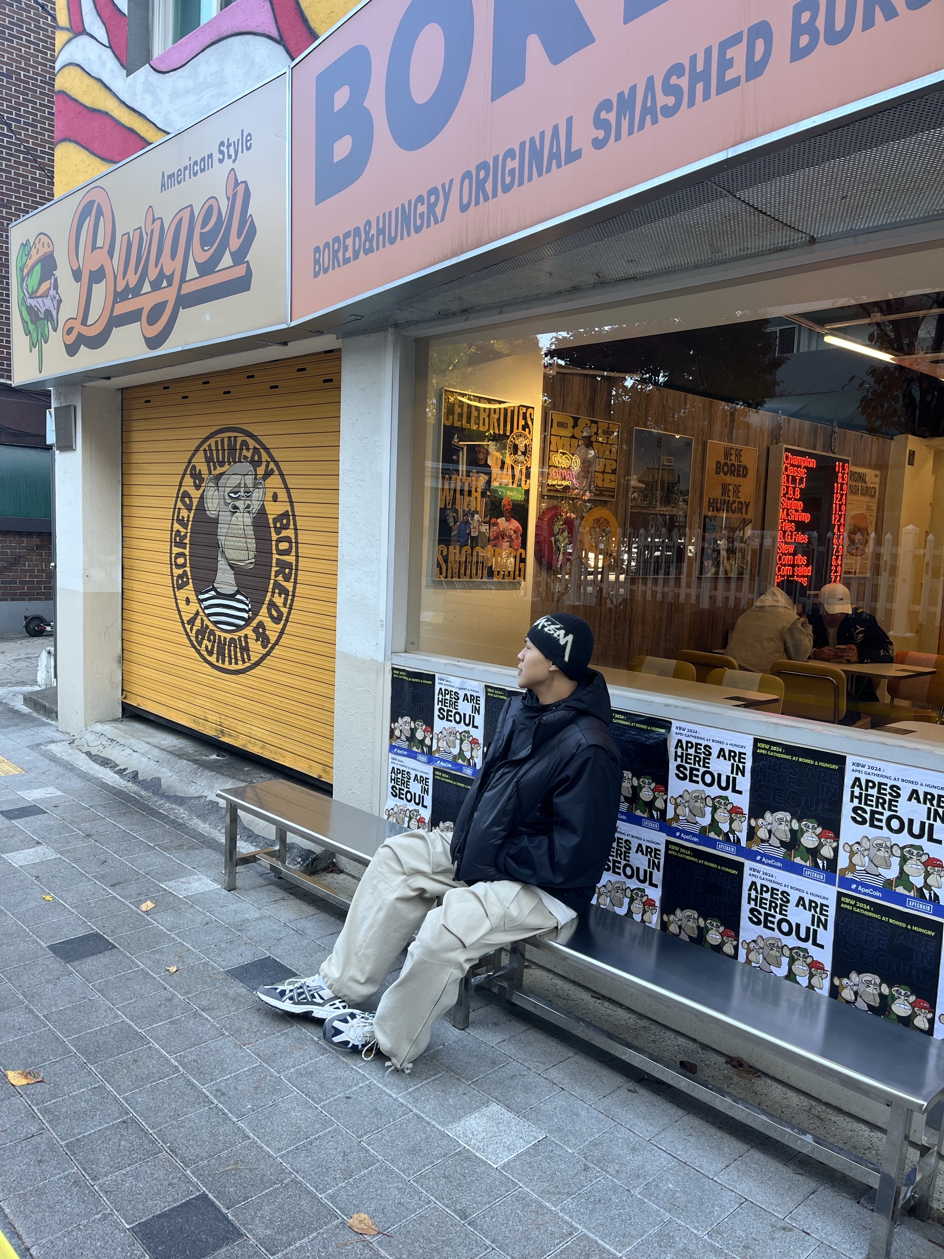 Stussy Brushed Out Stock Skullcap Beanie Black, Nonnod Side Zip Cargo Pants Beige 착용 스타일 - 1