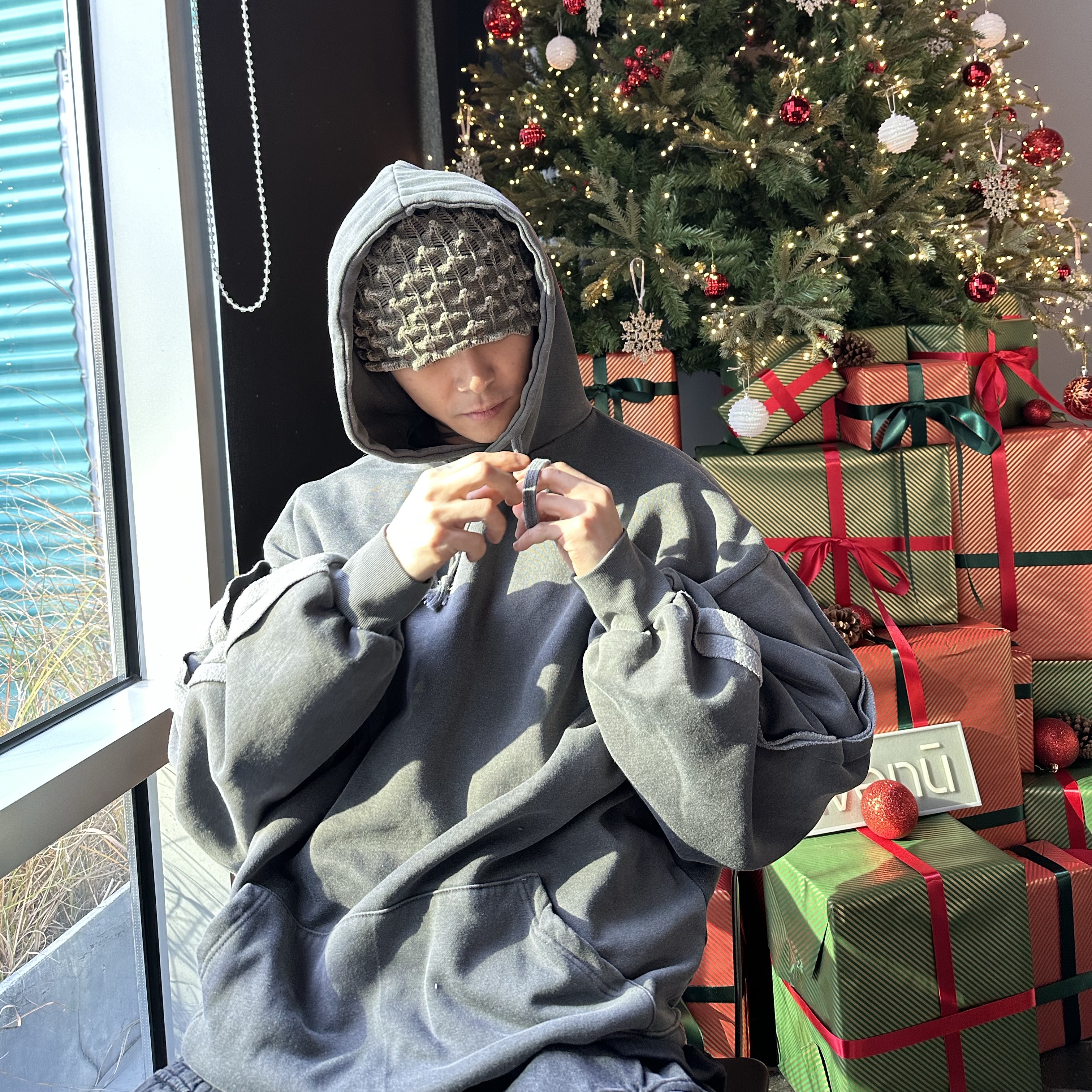 MELLOW Romanesco Knit Beanie Khaki 착용 스타일