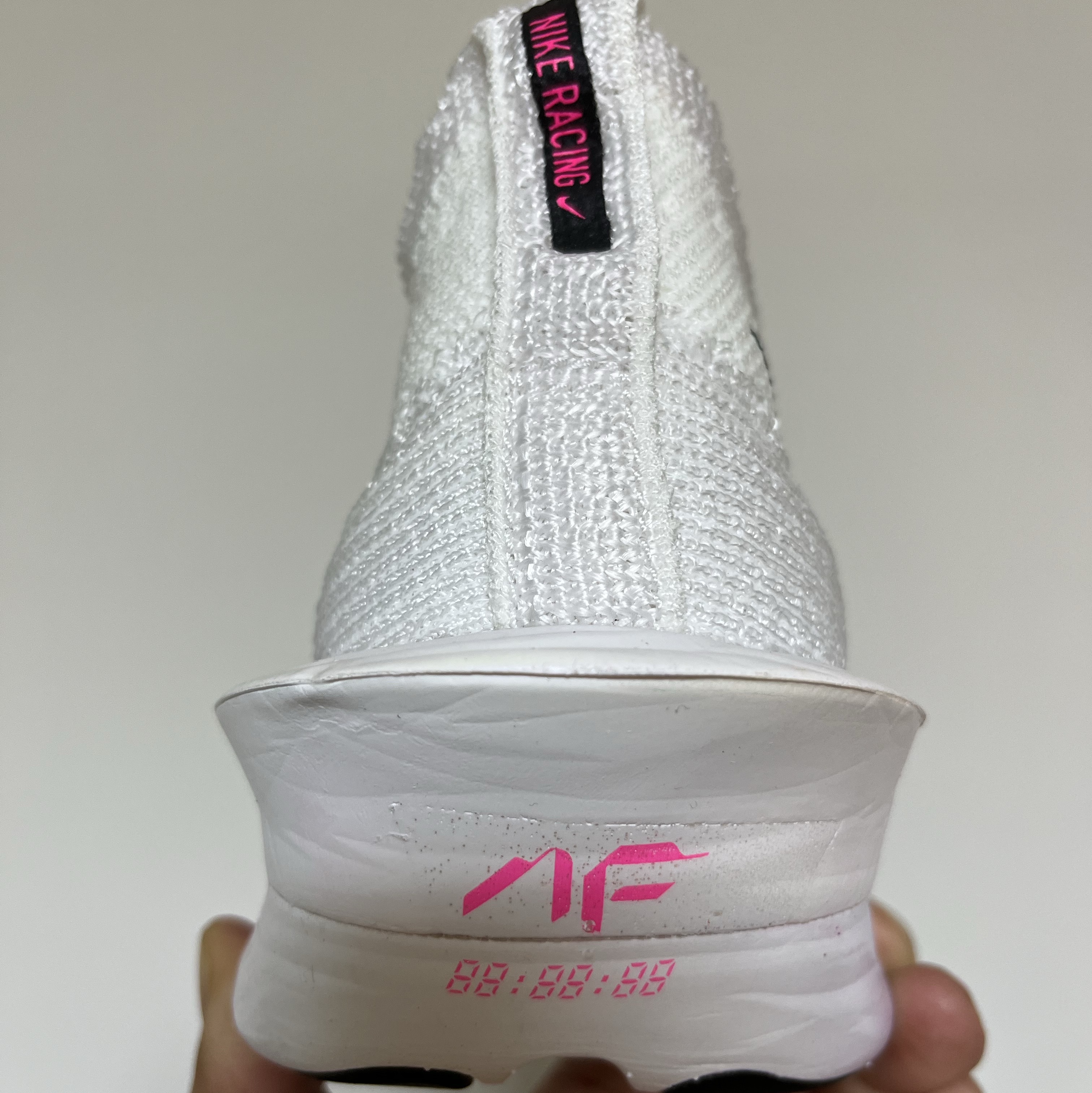 Nike Air Zoom Alphafly Next% 3 Hyper Pink 착용 스타일 - 3