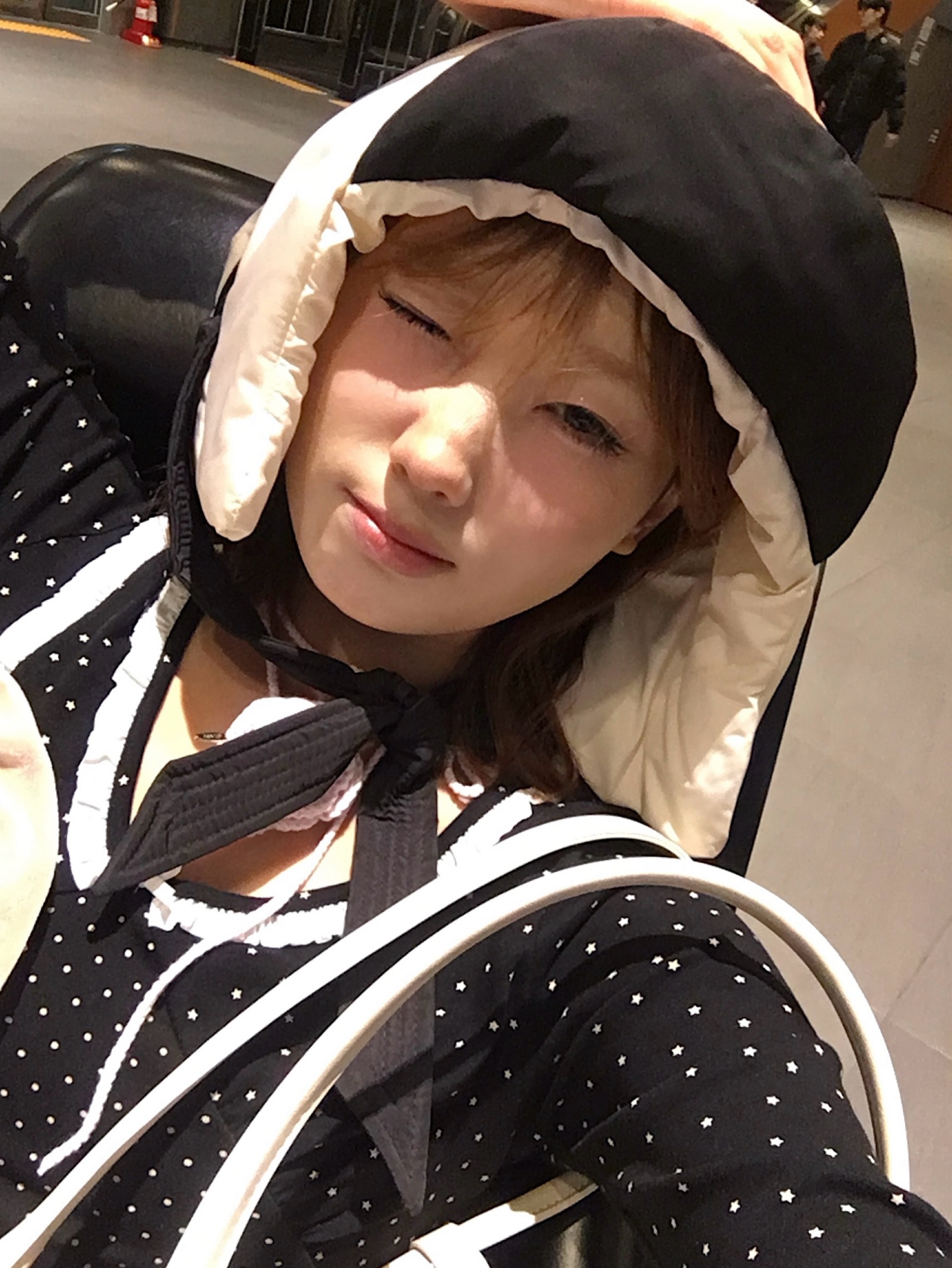 Allincomplete Panda Padding Balaclava 착용 스타일 - 2