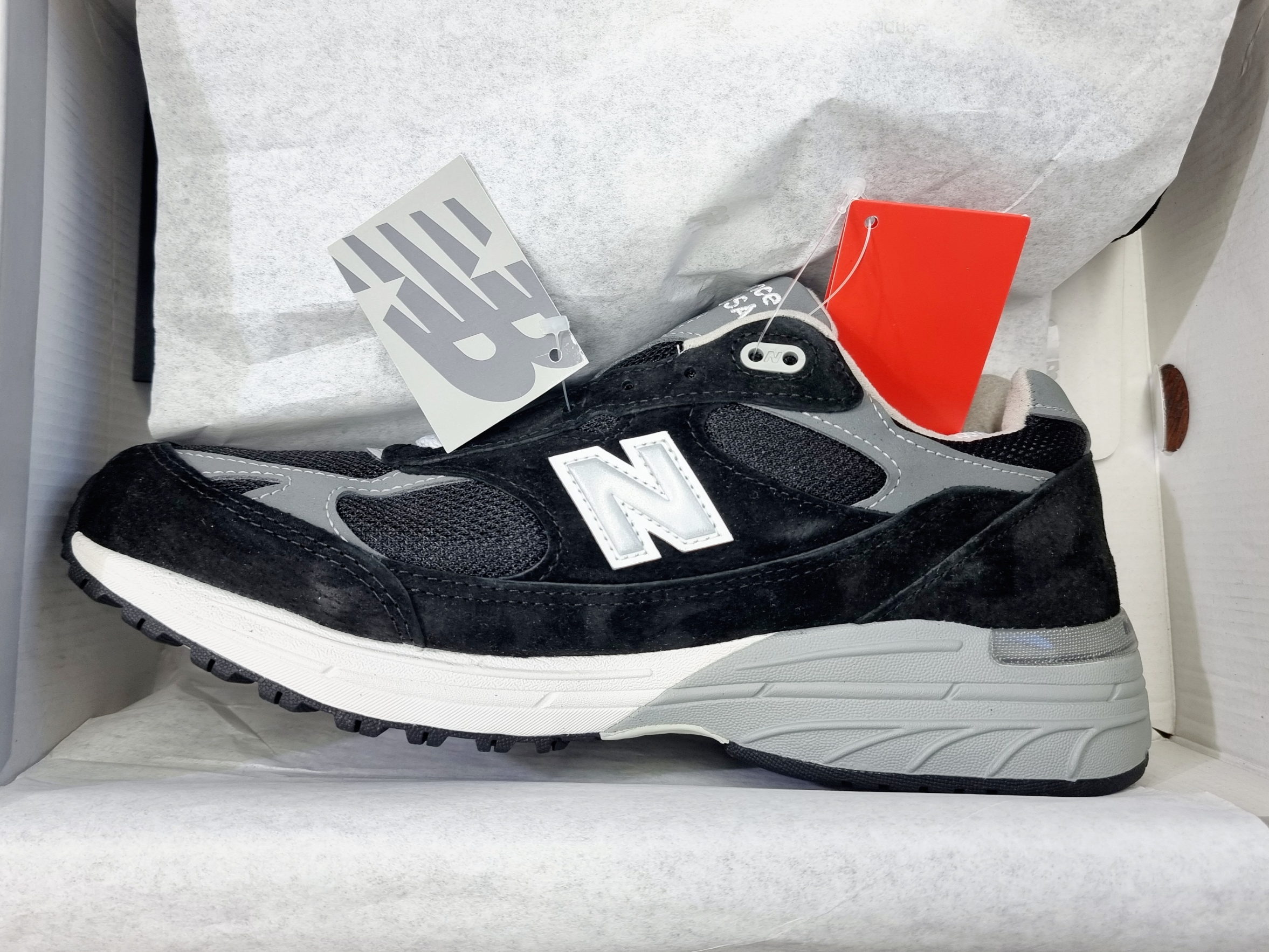 New Balance 993 Made in USA Black - D Standard 착용 스타일 - 2