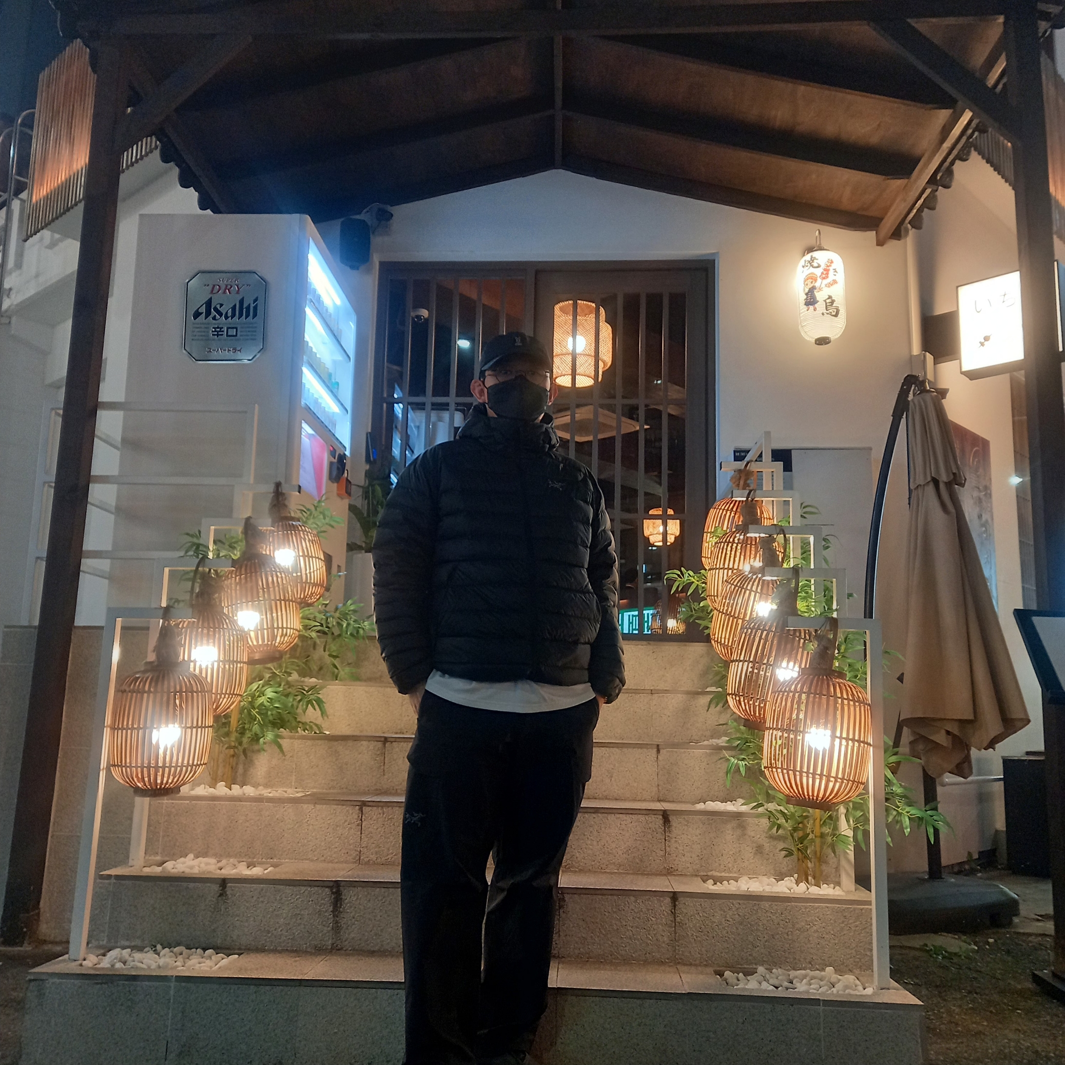 Arc'teryx Rampart Pants Black, Arc'teryx Cerium Hoody Black 착용 스타일 - 2
