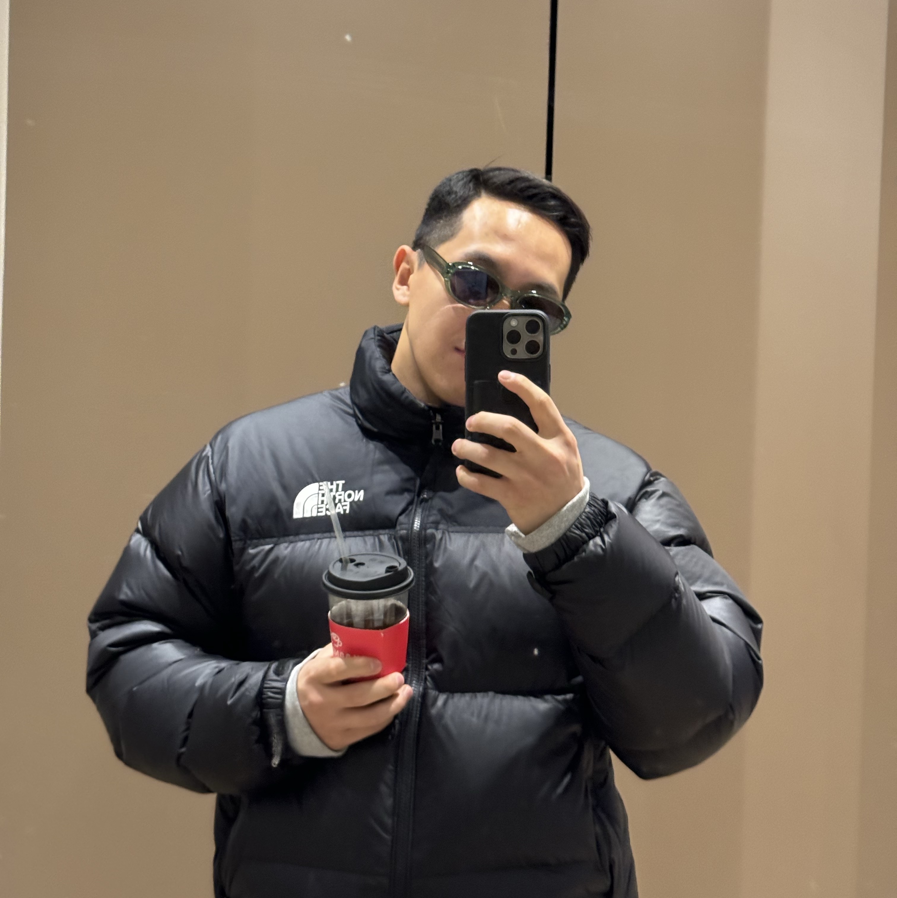 The North Face 1996 Eco Nuptse Jacket Black 착용 스타일