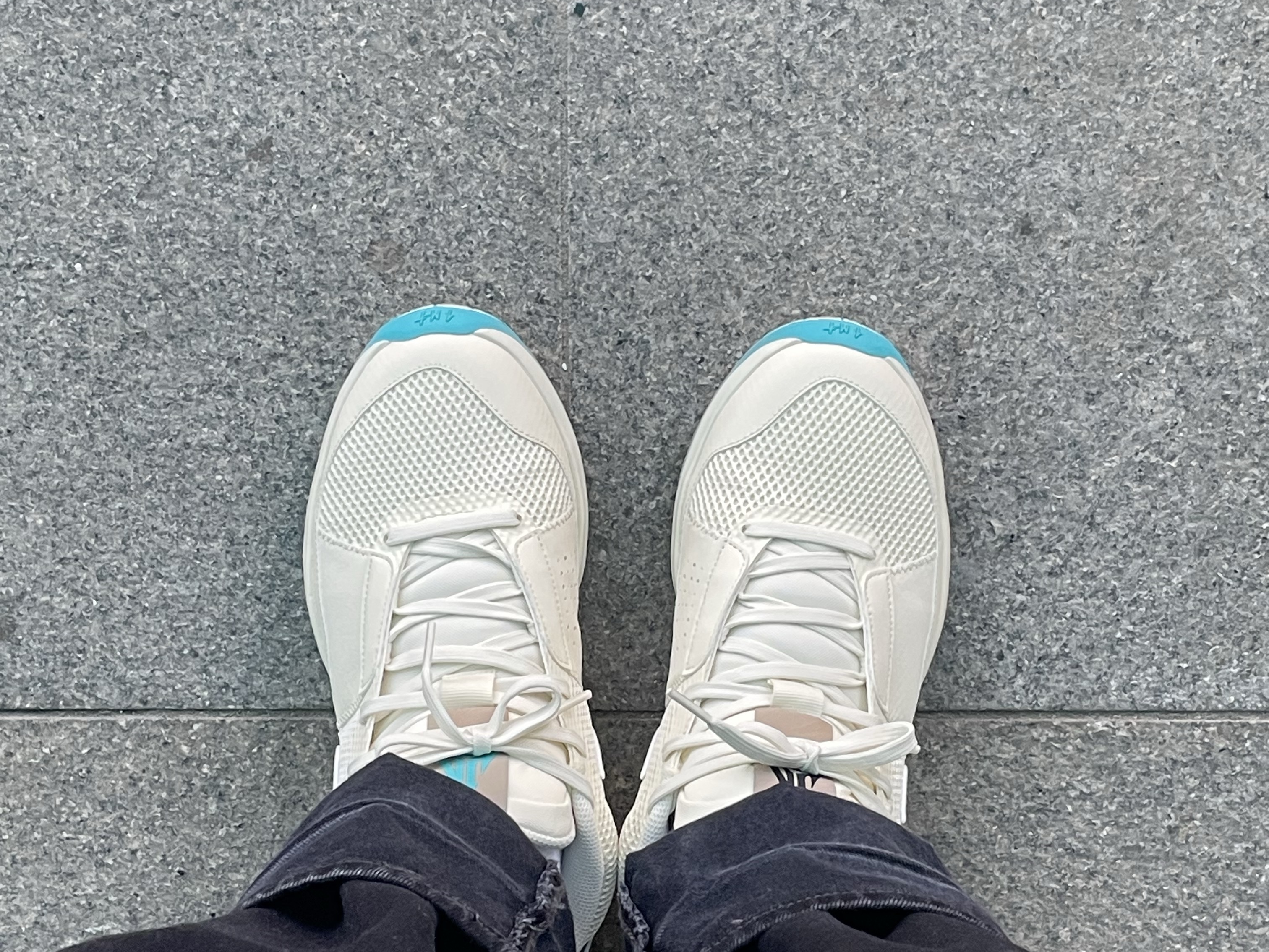 Nike Ja 1 EP Coconut Milk Khaki 착용 스타일 - 2