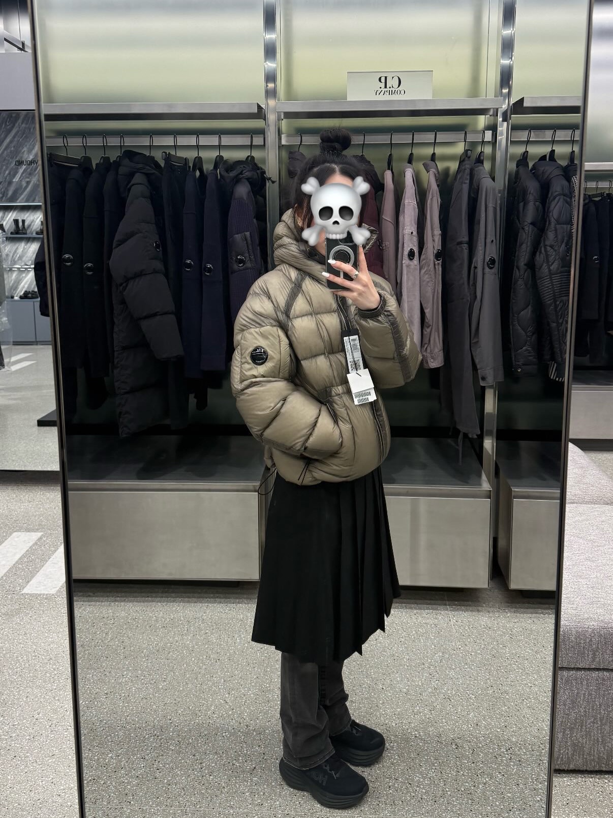 C.P. Company D.D. Shell Hooded Medium Down Jacket Vintage Khaki Beige - 24FW, Hoka Bondi 8 Black - Wide 착용 스타일