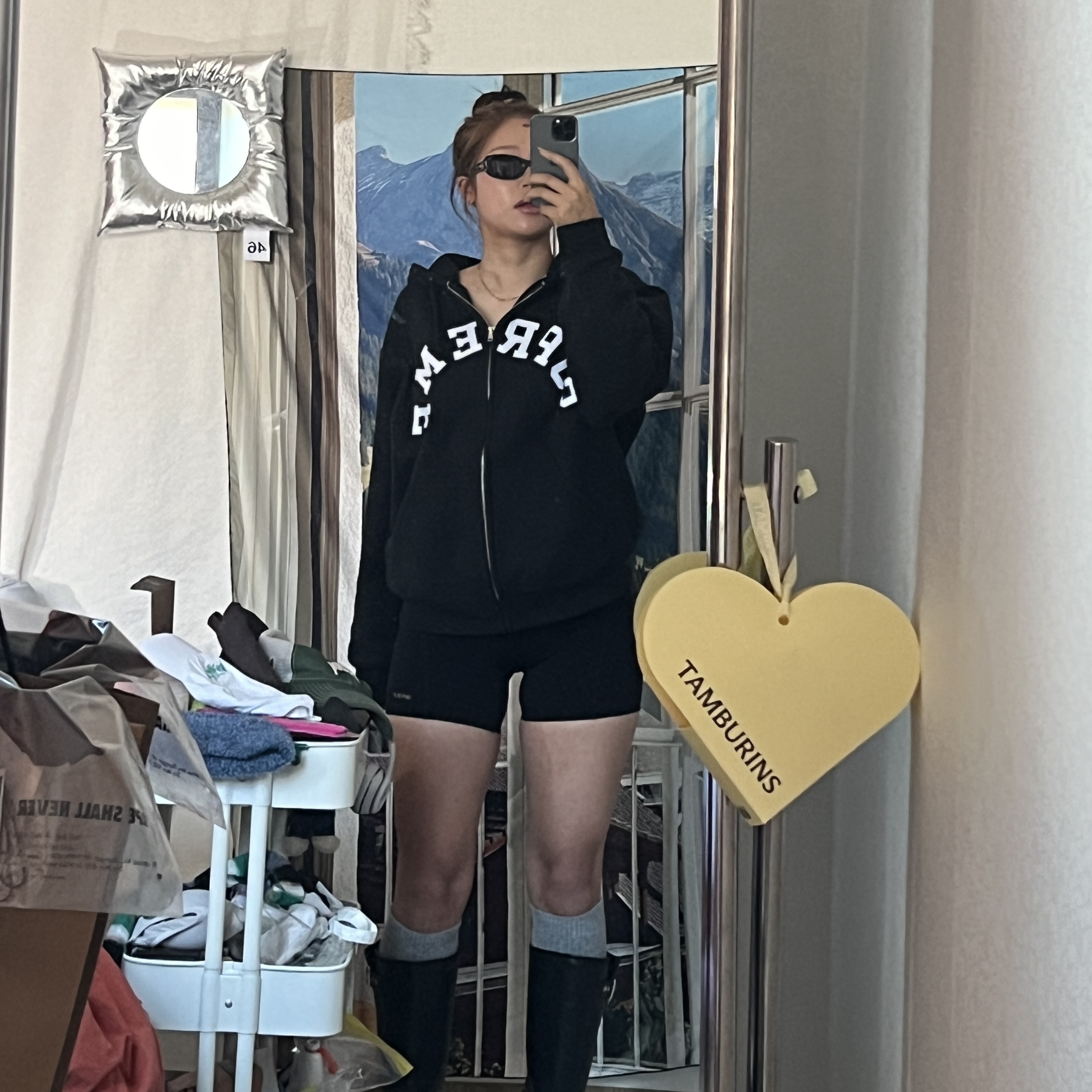 Supreme x Champion Zip Up Hooded Sweatshirt Black - 24SS 착용 스타일 - 2
