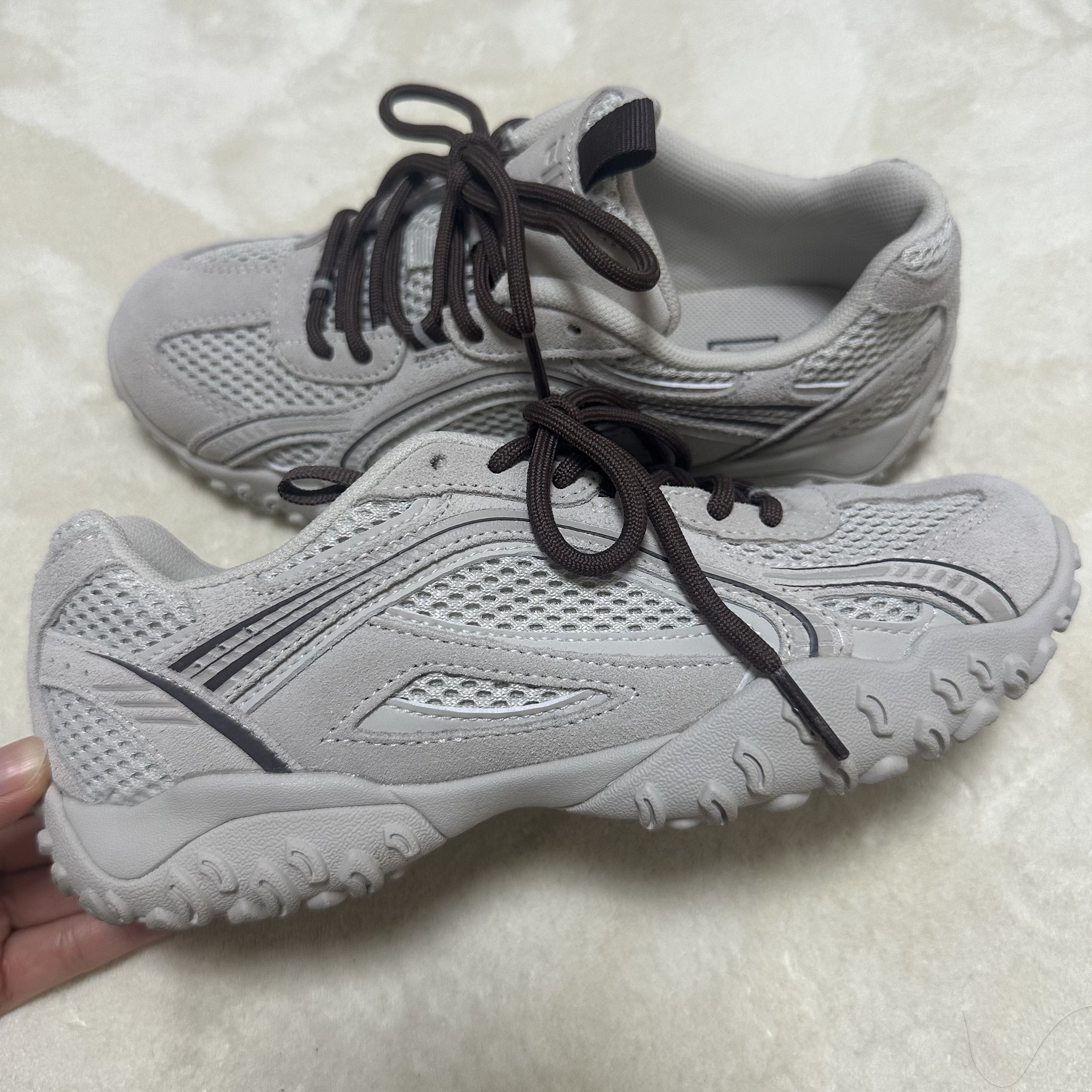 Fila Echappe LX Beige 착용 스타일 - 1