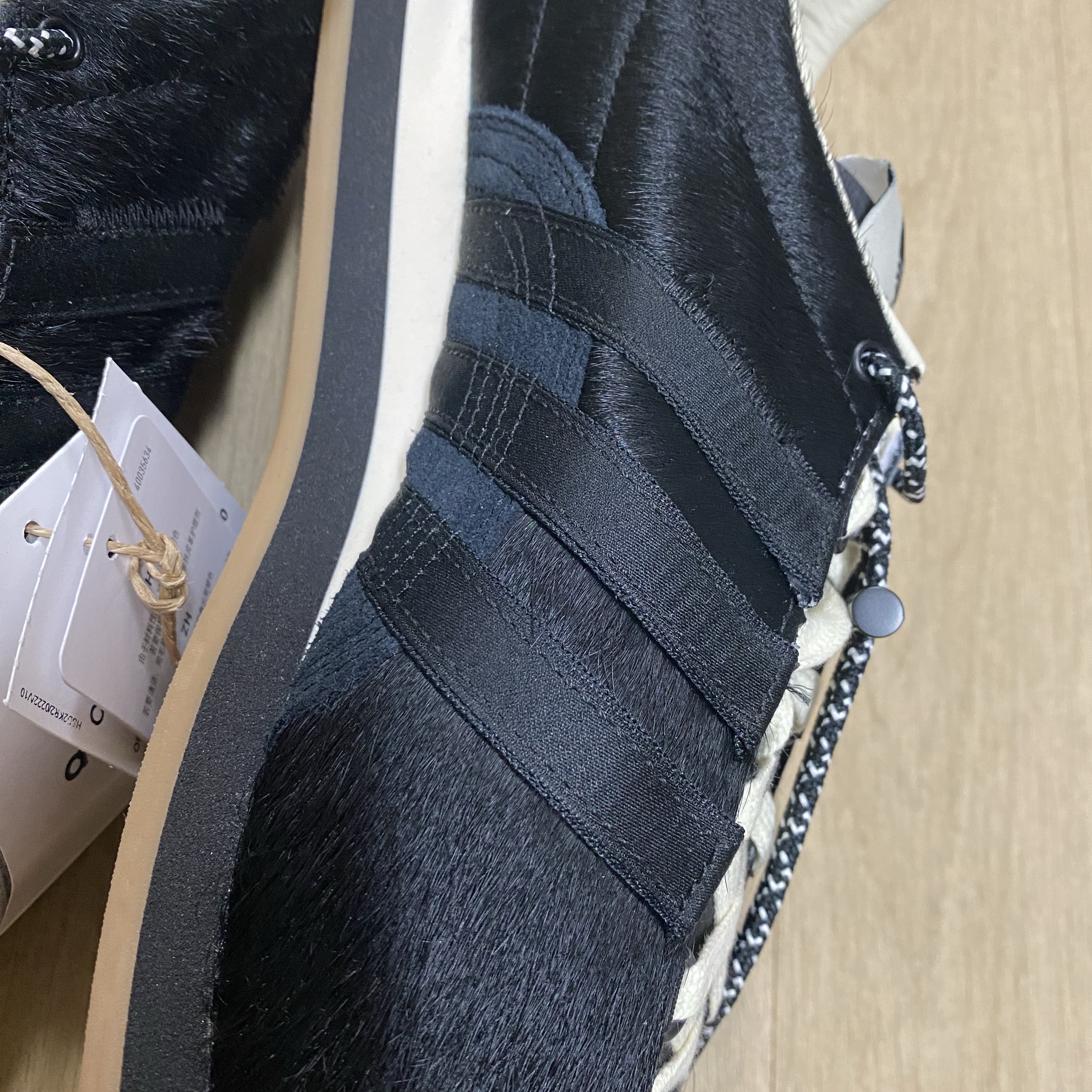 Adidas x Song for the Mute Country OG Core Black Cream White 착용 스타일 - 3