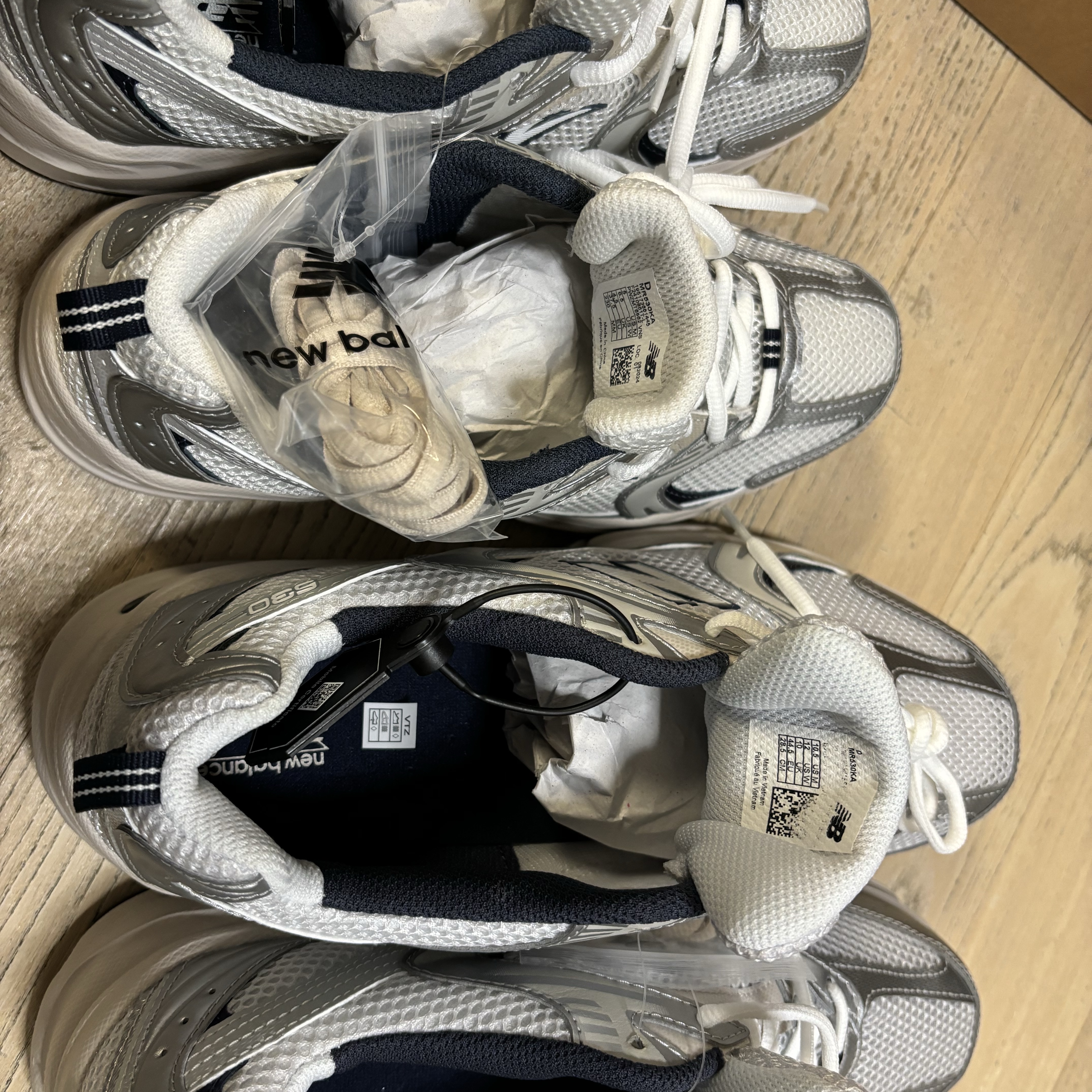 New Balance 530 Steel Grey 착용 스타일 - 1