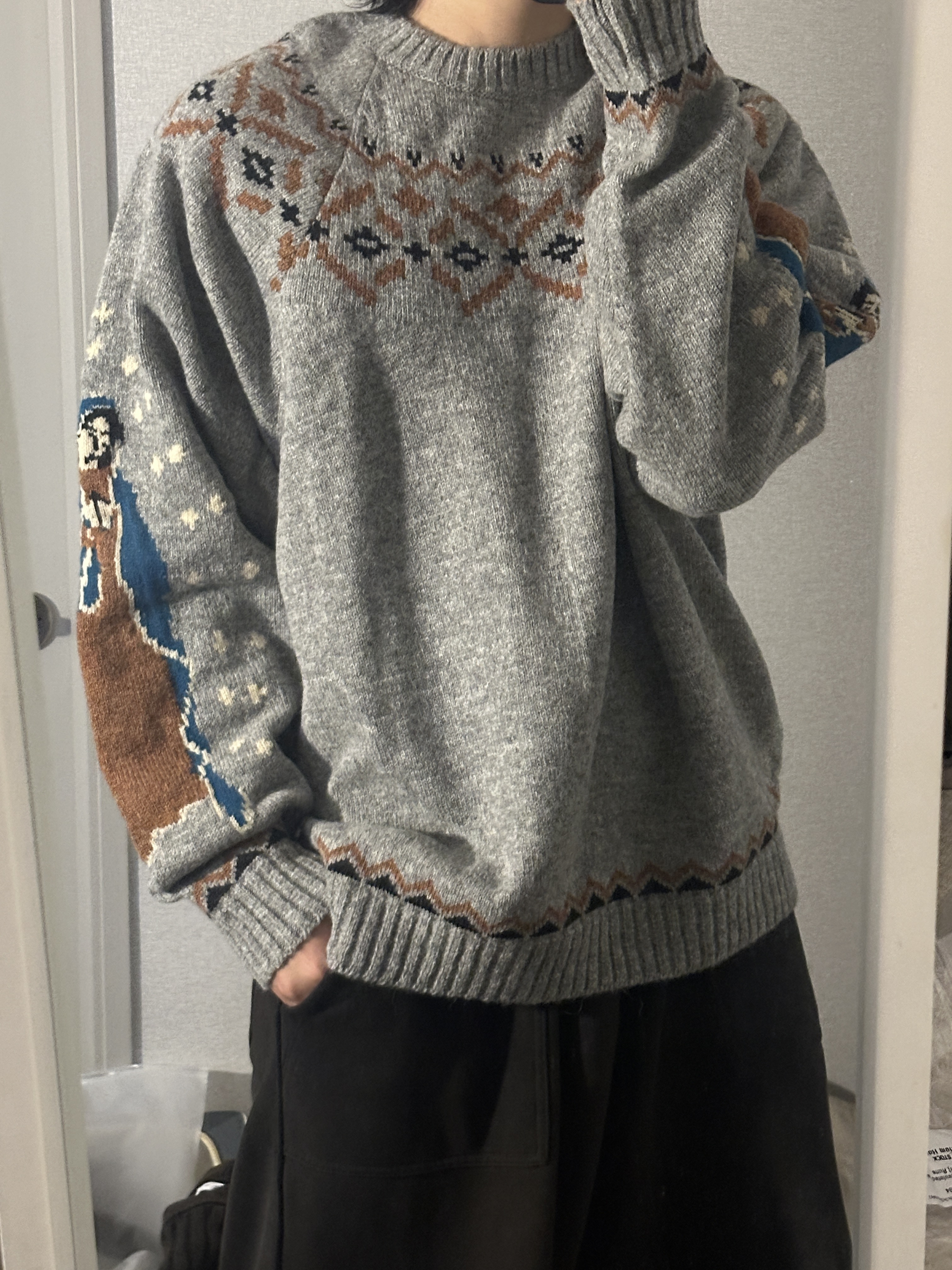 Kapital 5G Wool Elbow Virgin Mary Nordic Sweater Grey 착용 스타일 - 1